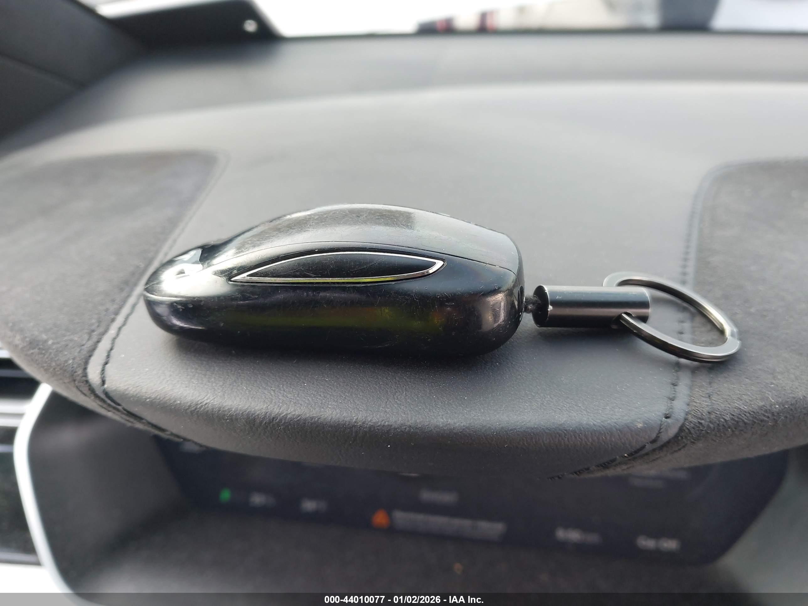 TESLA MODEL image 11
