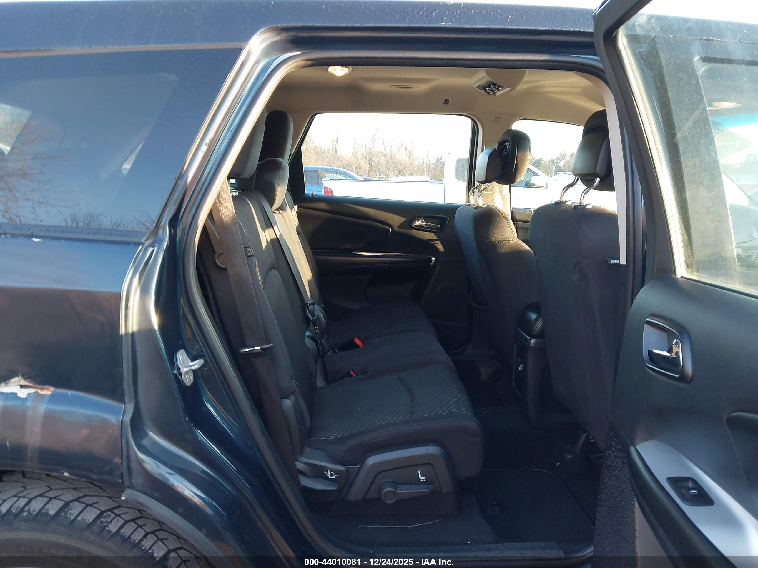 DODGE JOURNEY image 8