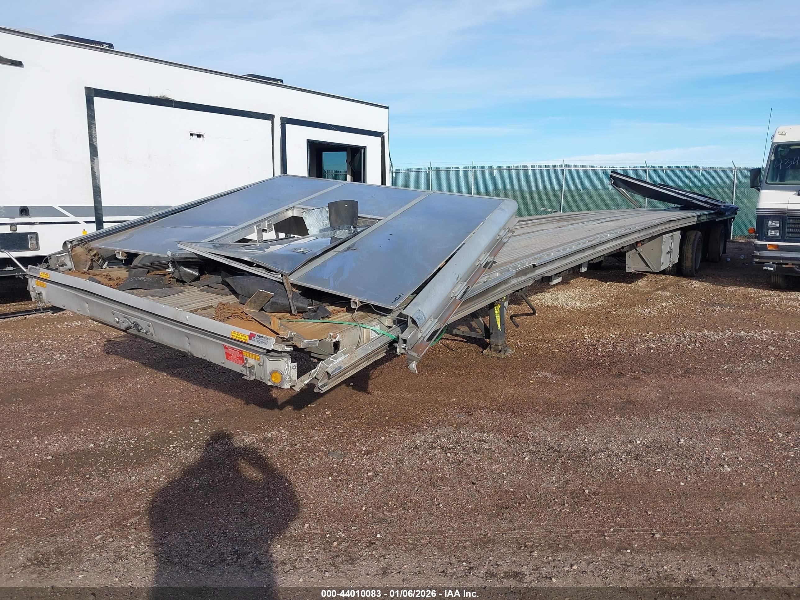 REITNOUER TRAILER image 2