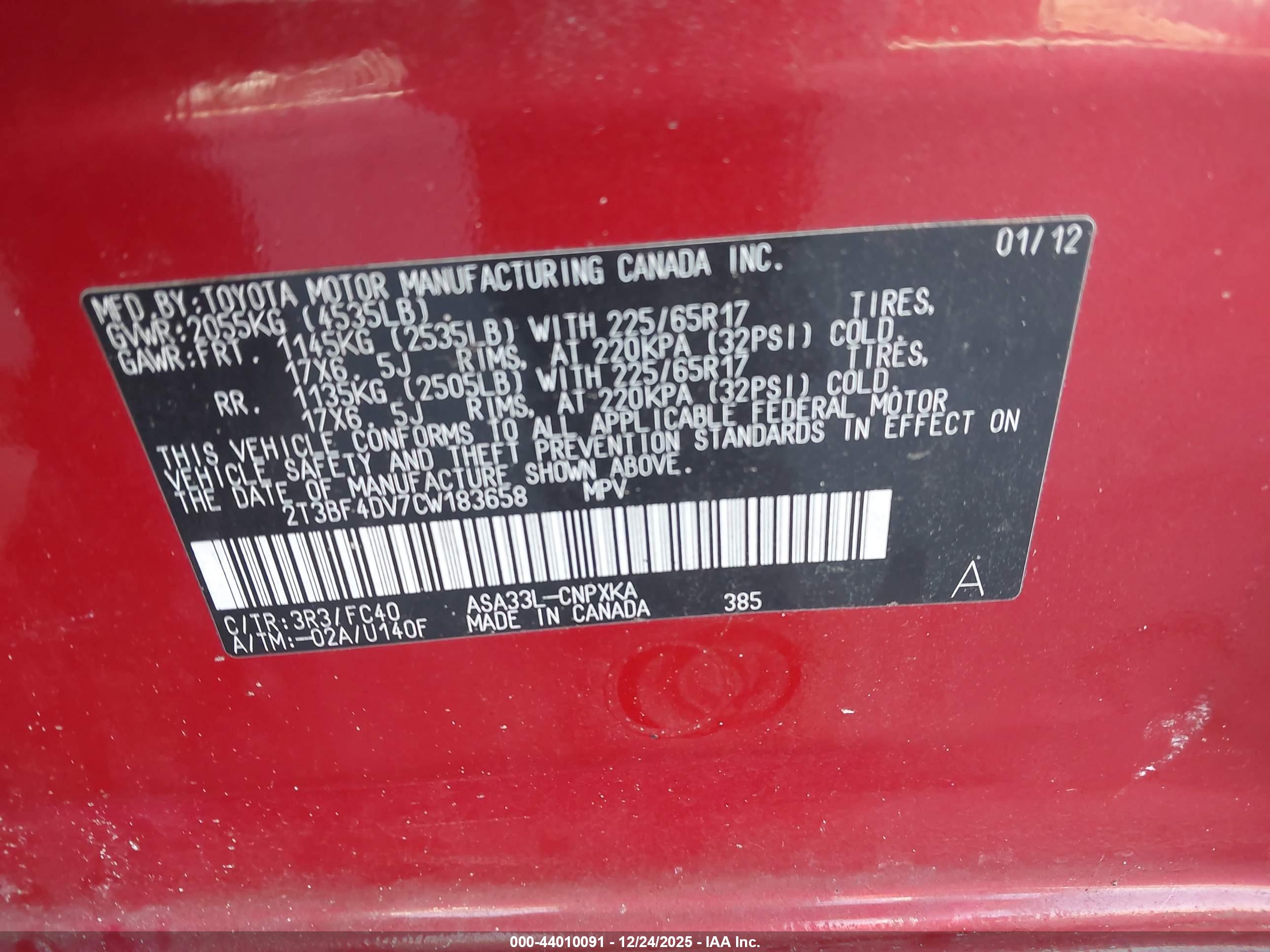 TOYOTA RAV4 image 9