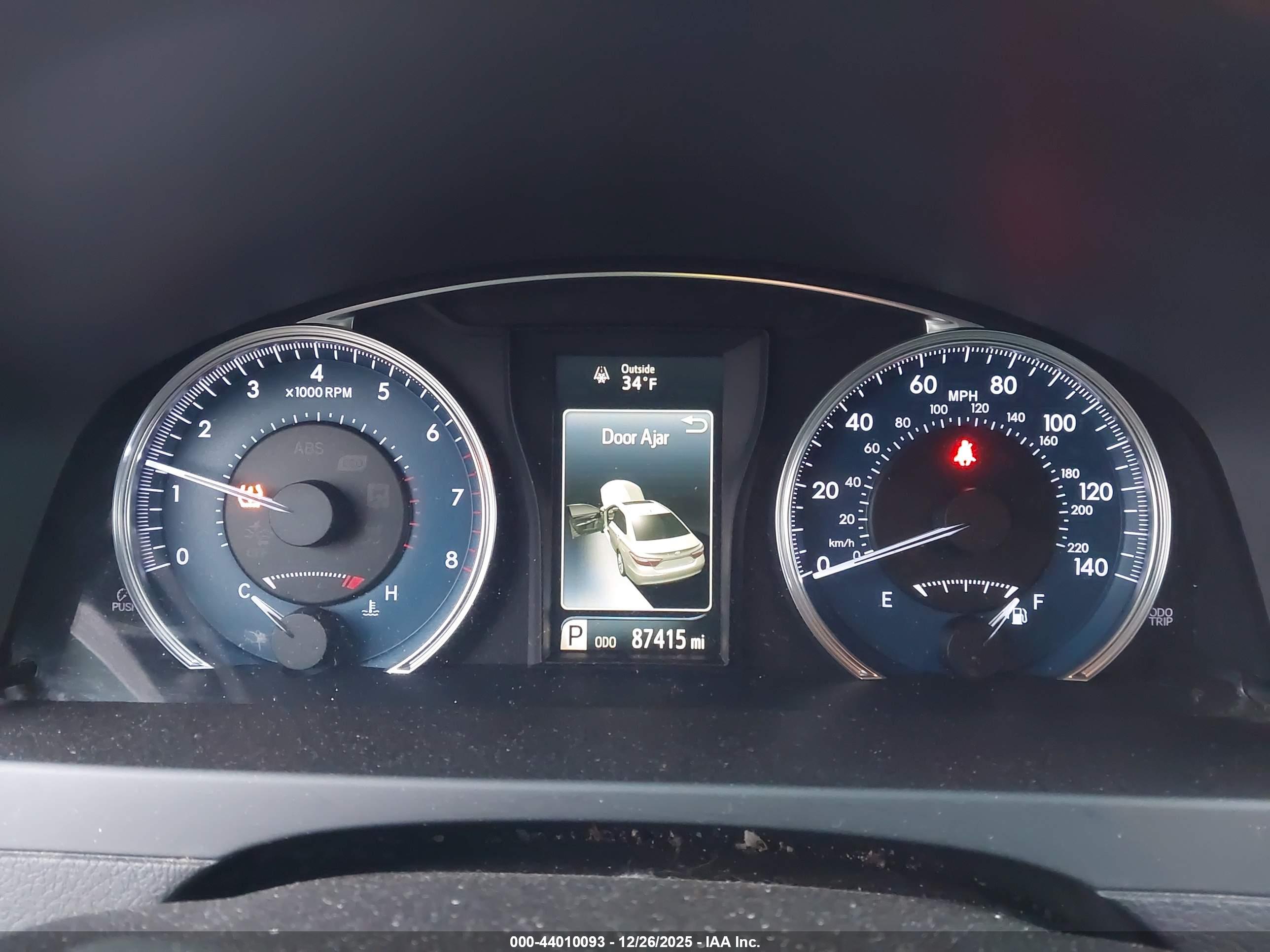 TOYOTA CAMRY image 7
