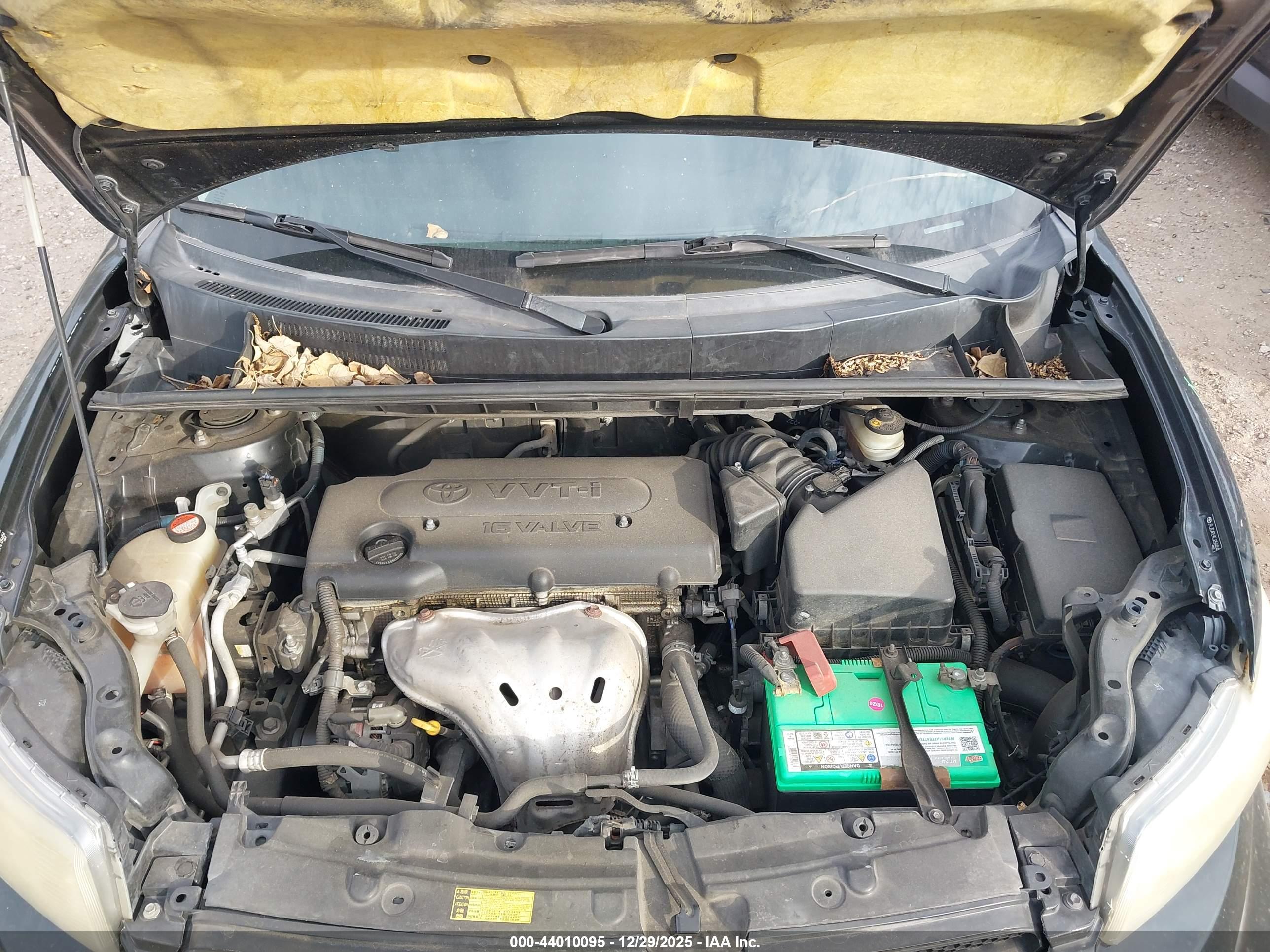 TOYOTA SCION image 10