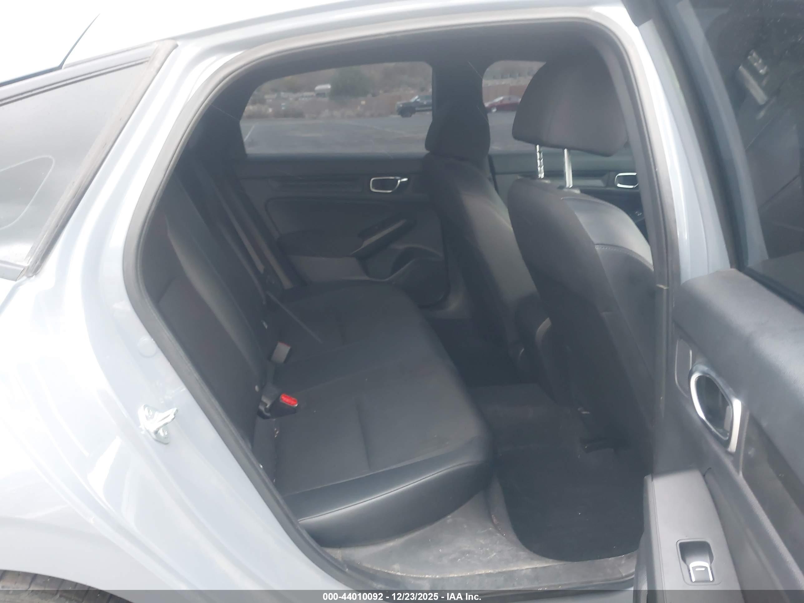 HONDA CIVIC image 8