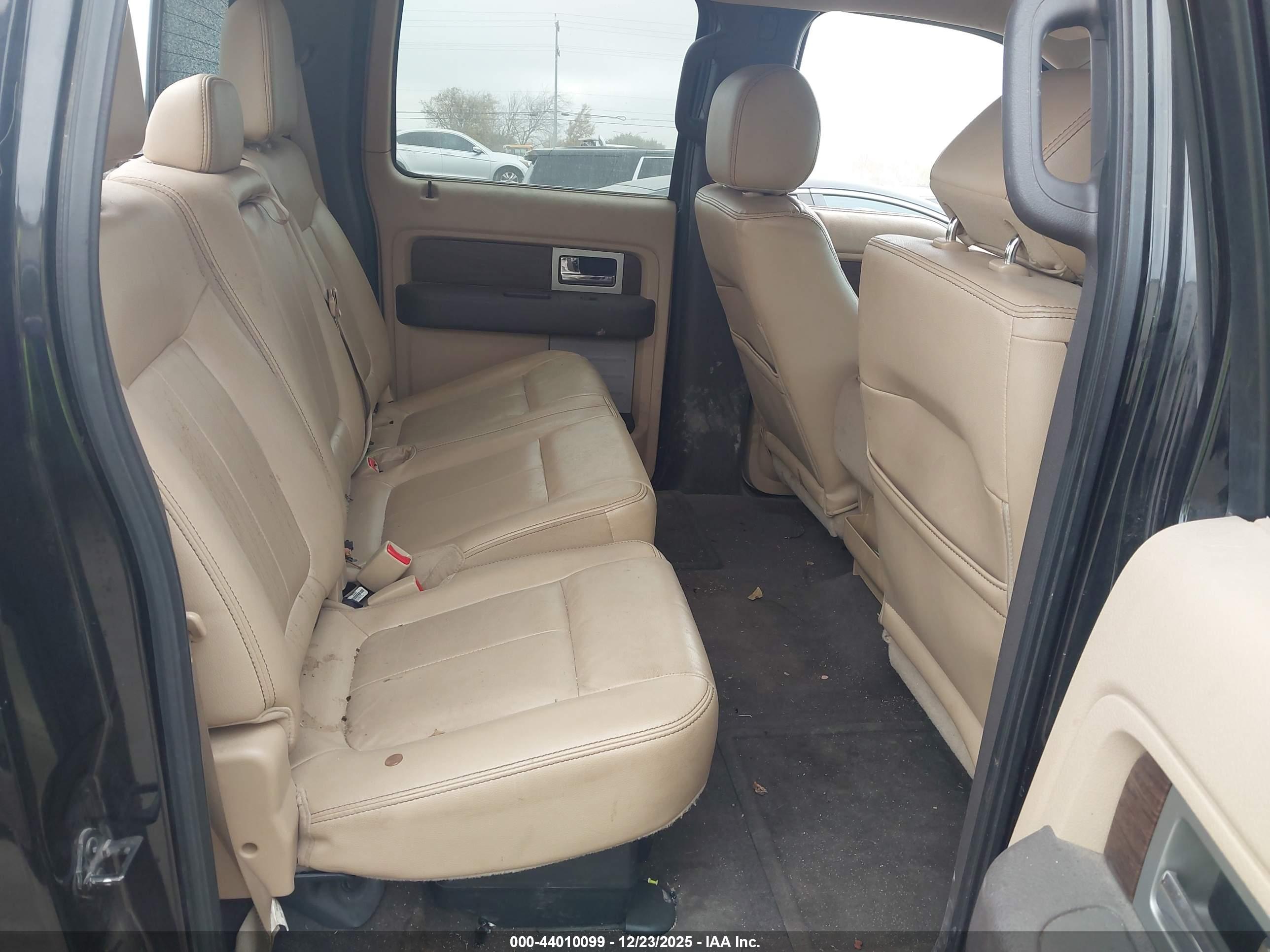 FORD F-150 image 8