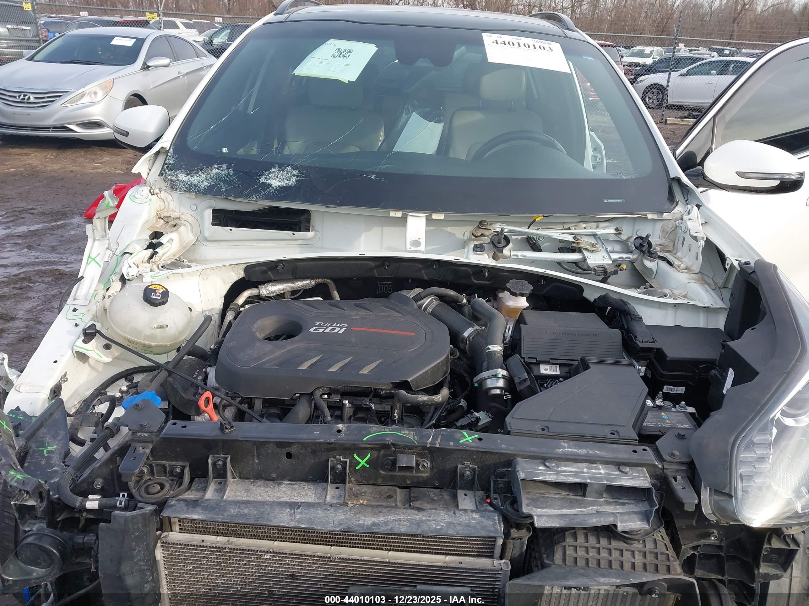 KIA SPORTAGE image 10