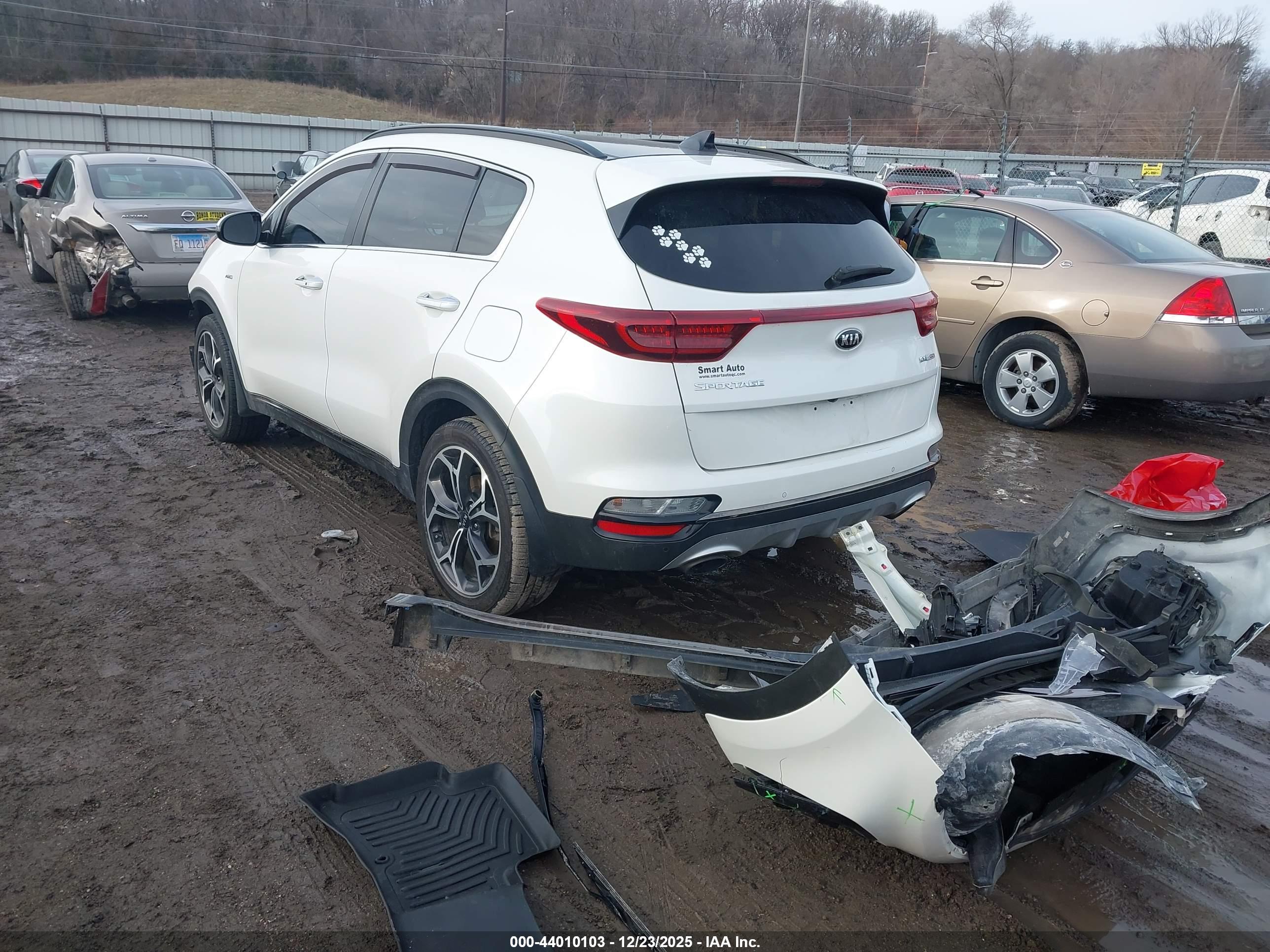 KIA SPORTAGE image 3