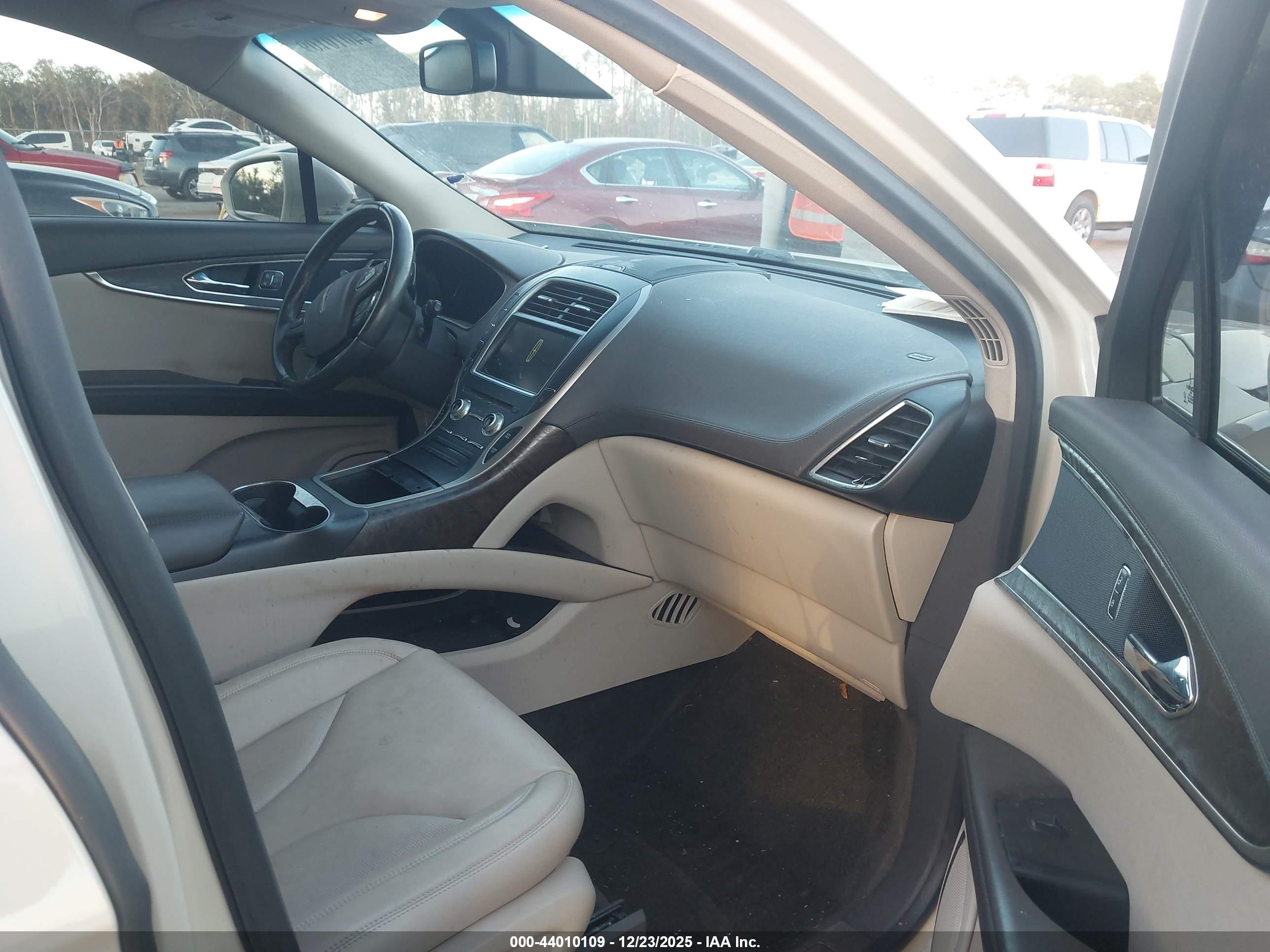 LINCOLN MKX image 5