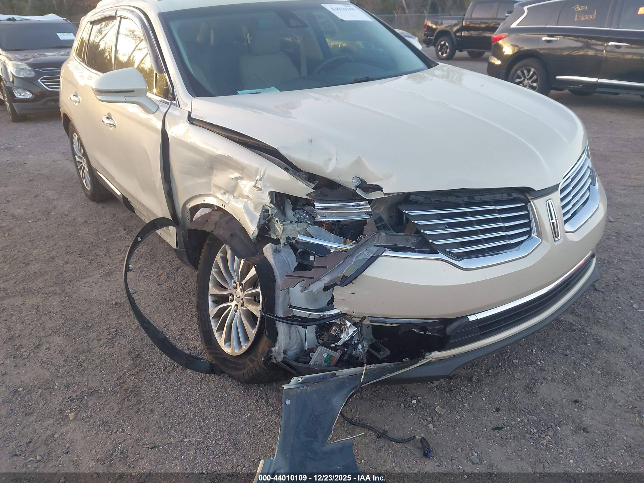 LINCOLN MKX image 6
