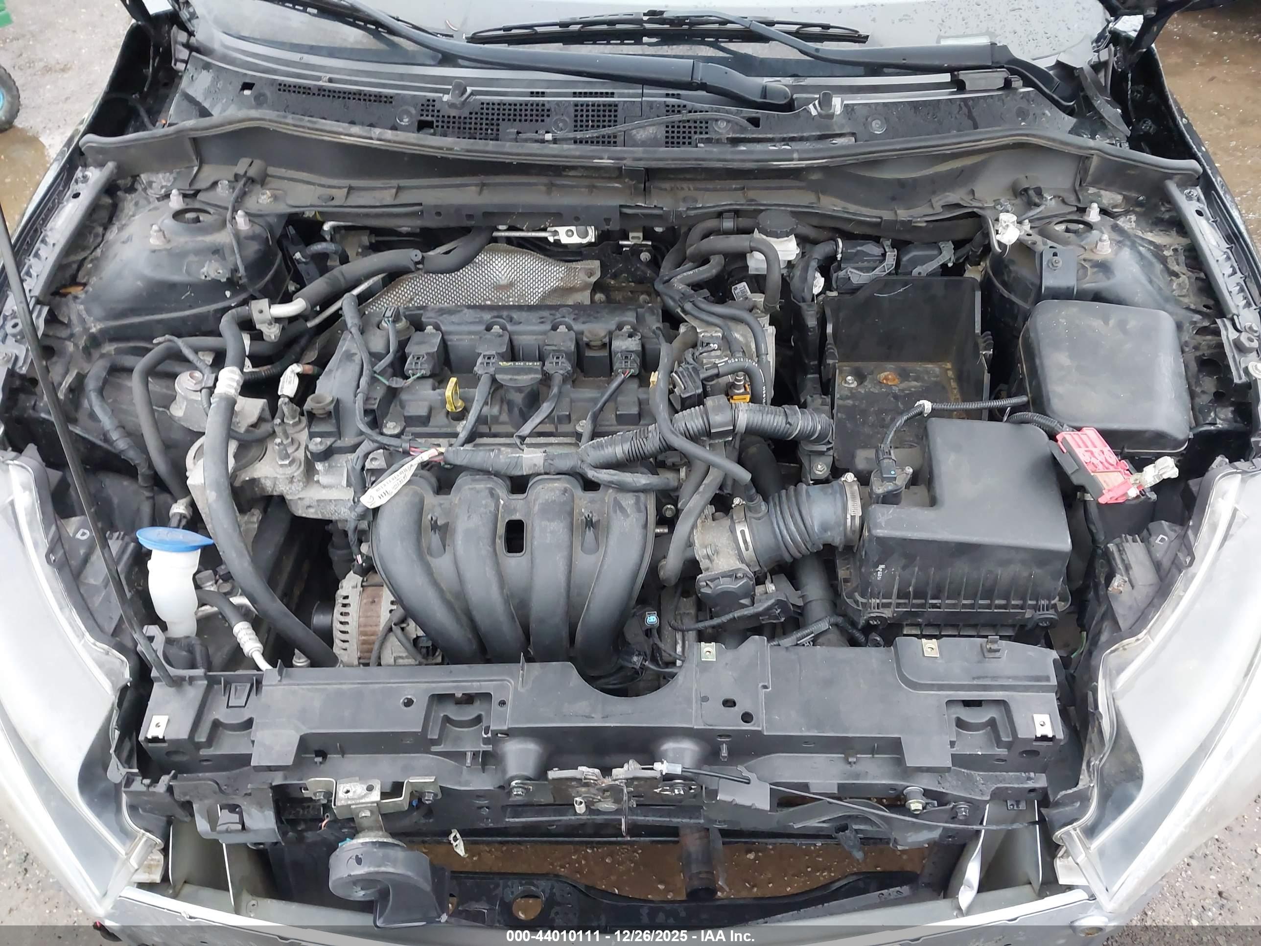TOYOTA YARIS image 10
