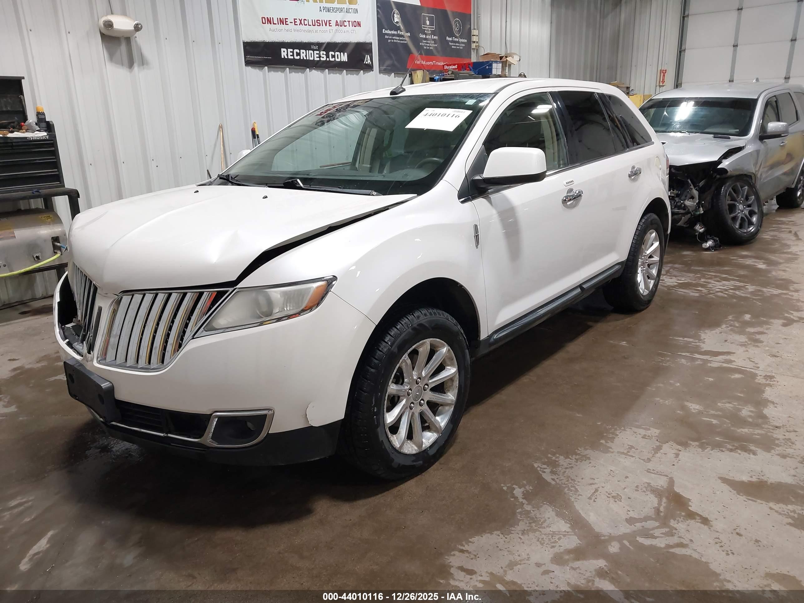 LINCOLN MKX image 2