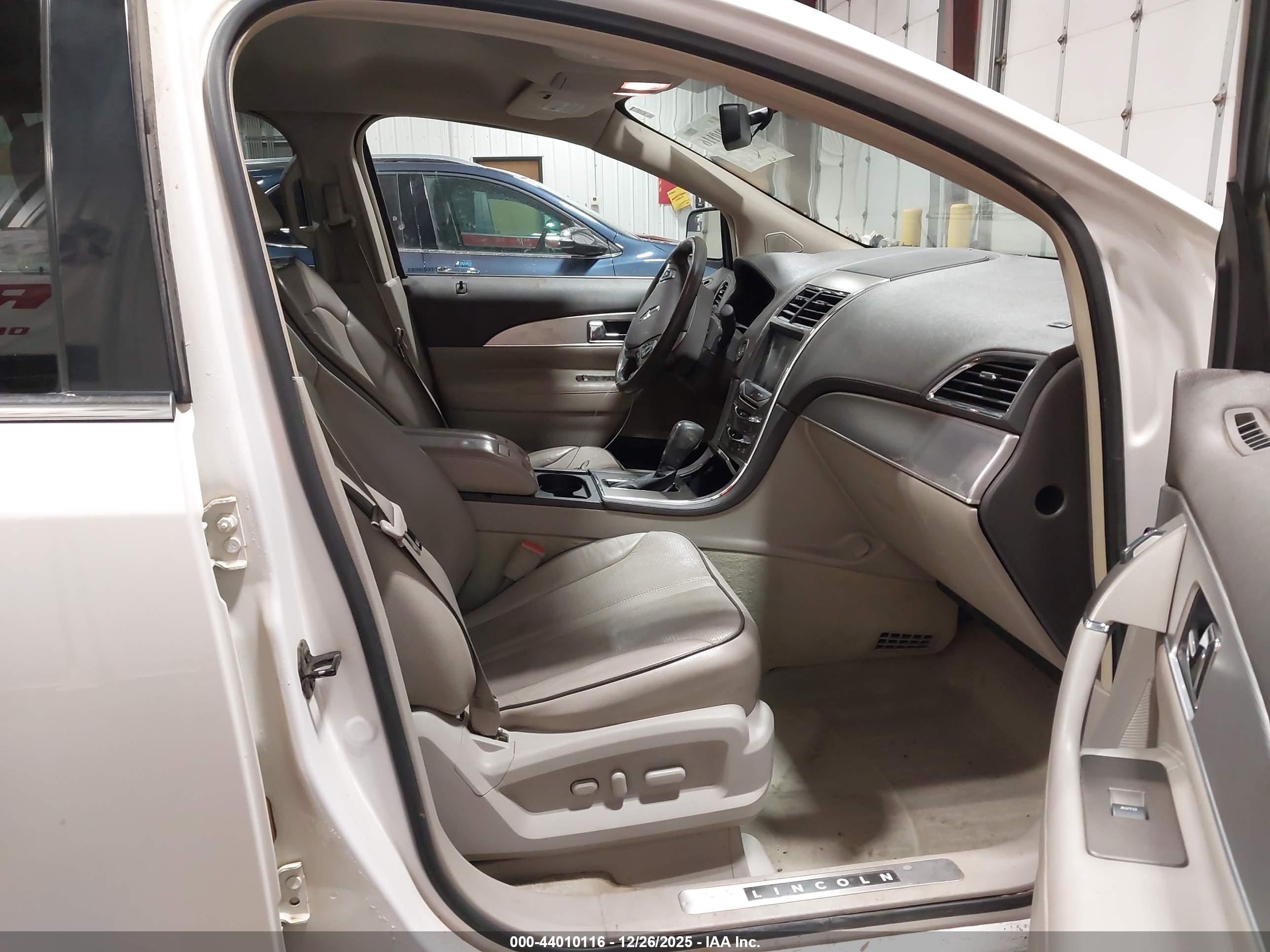 LINCOLN MKX image 5