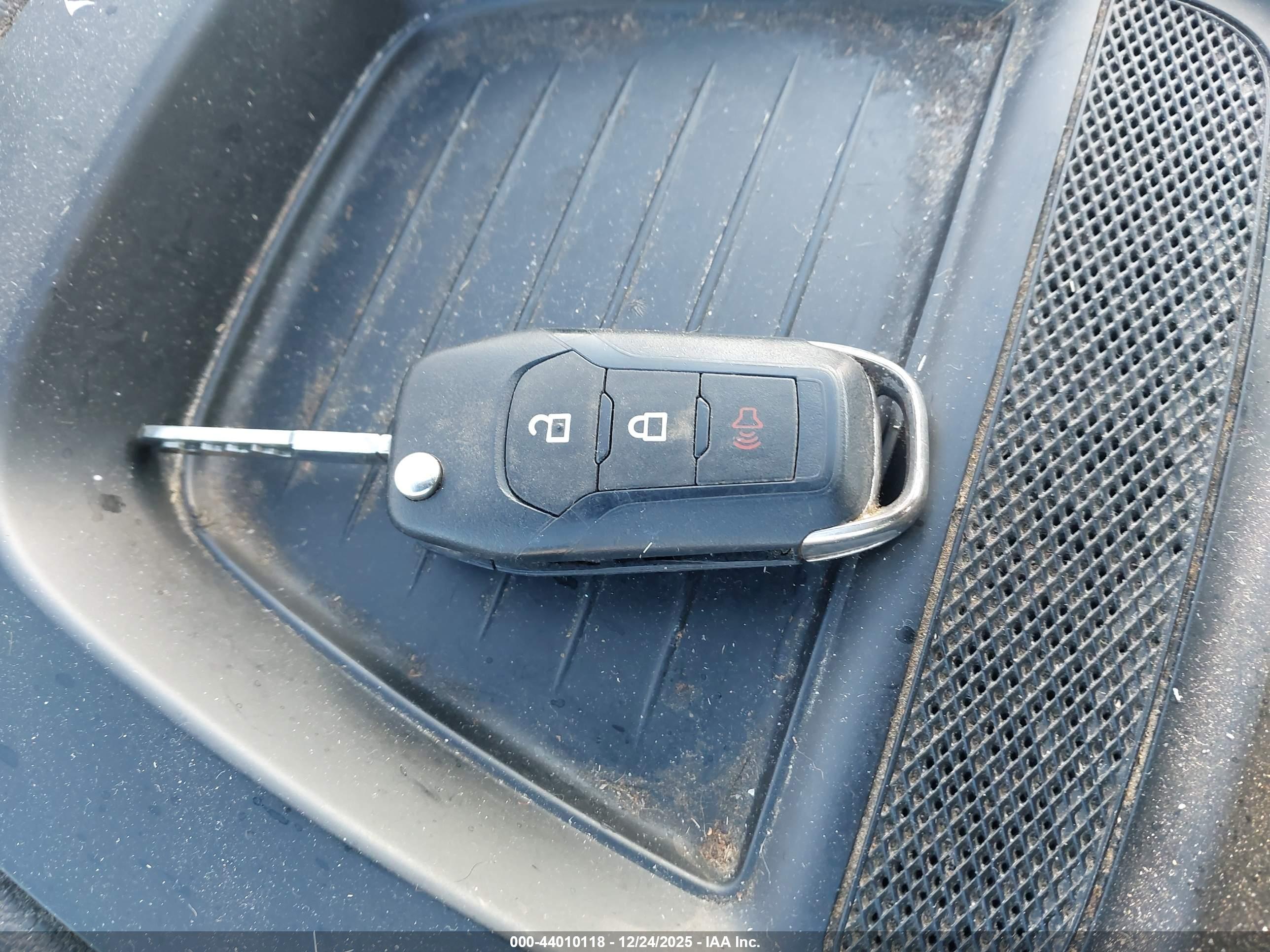 FORD ECOSPORT image 11