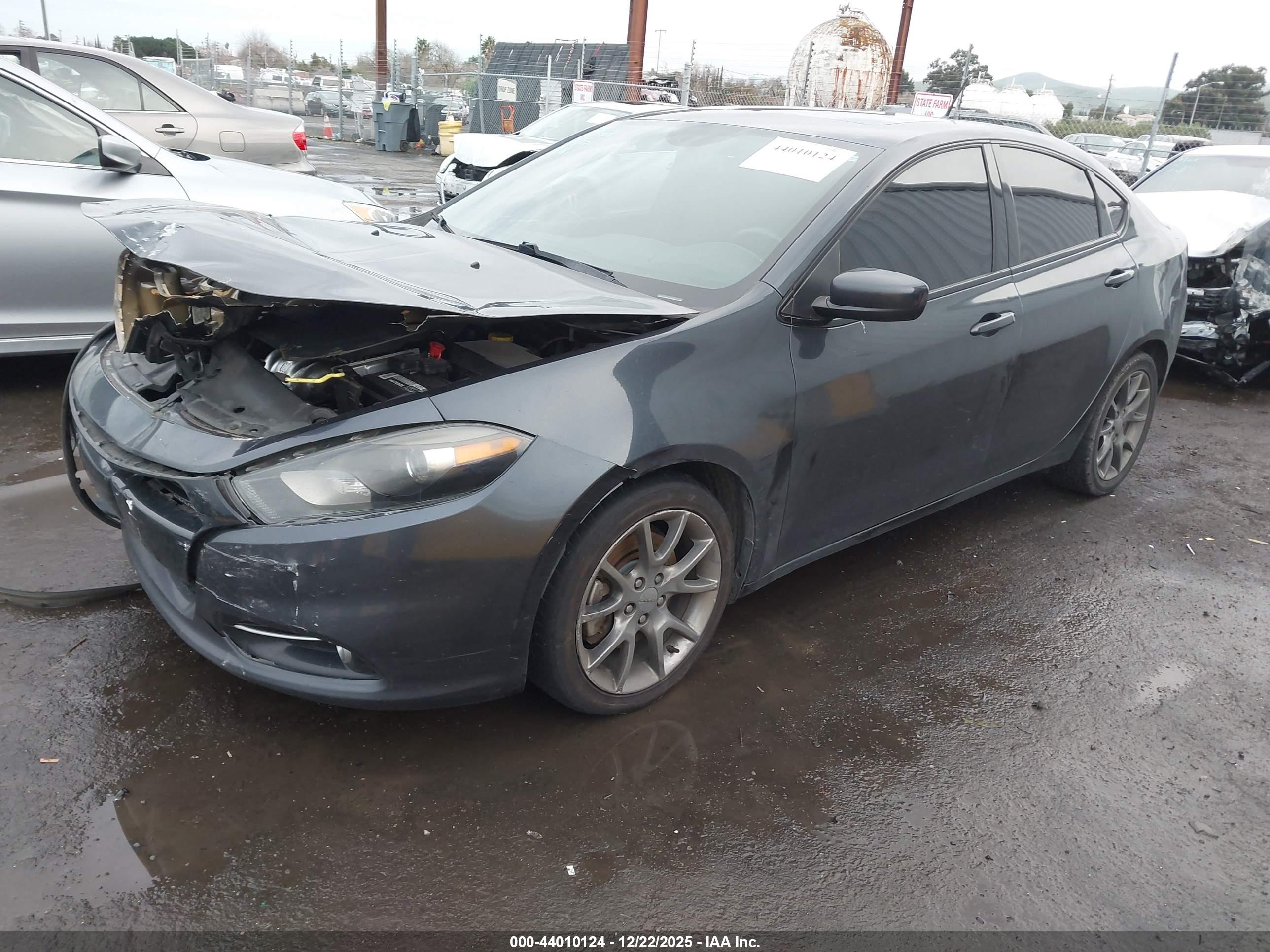DODGE DART image 2