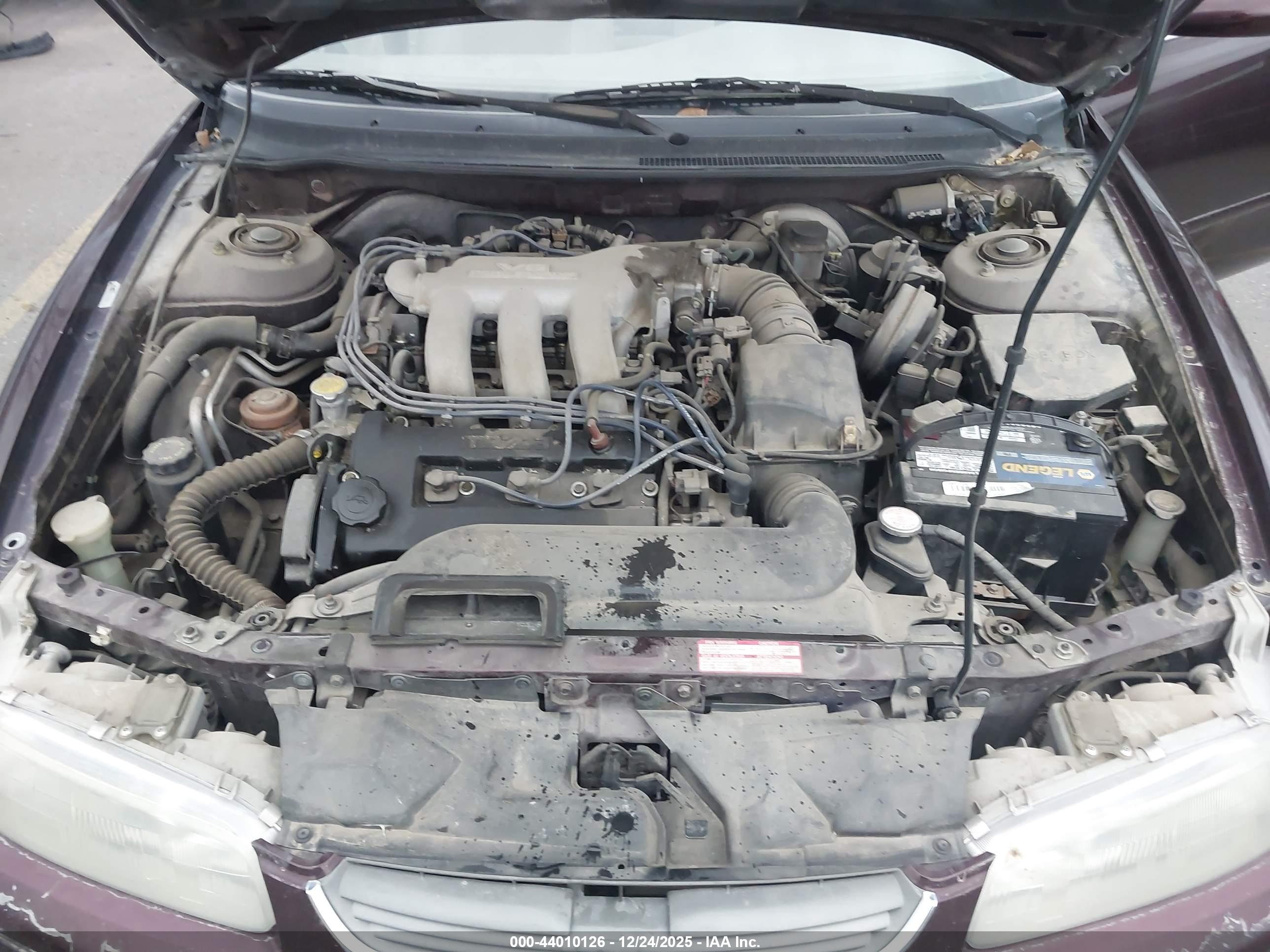 MAZDA 626 image 10