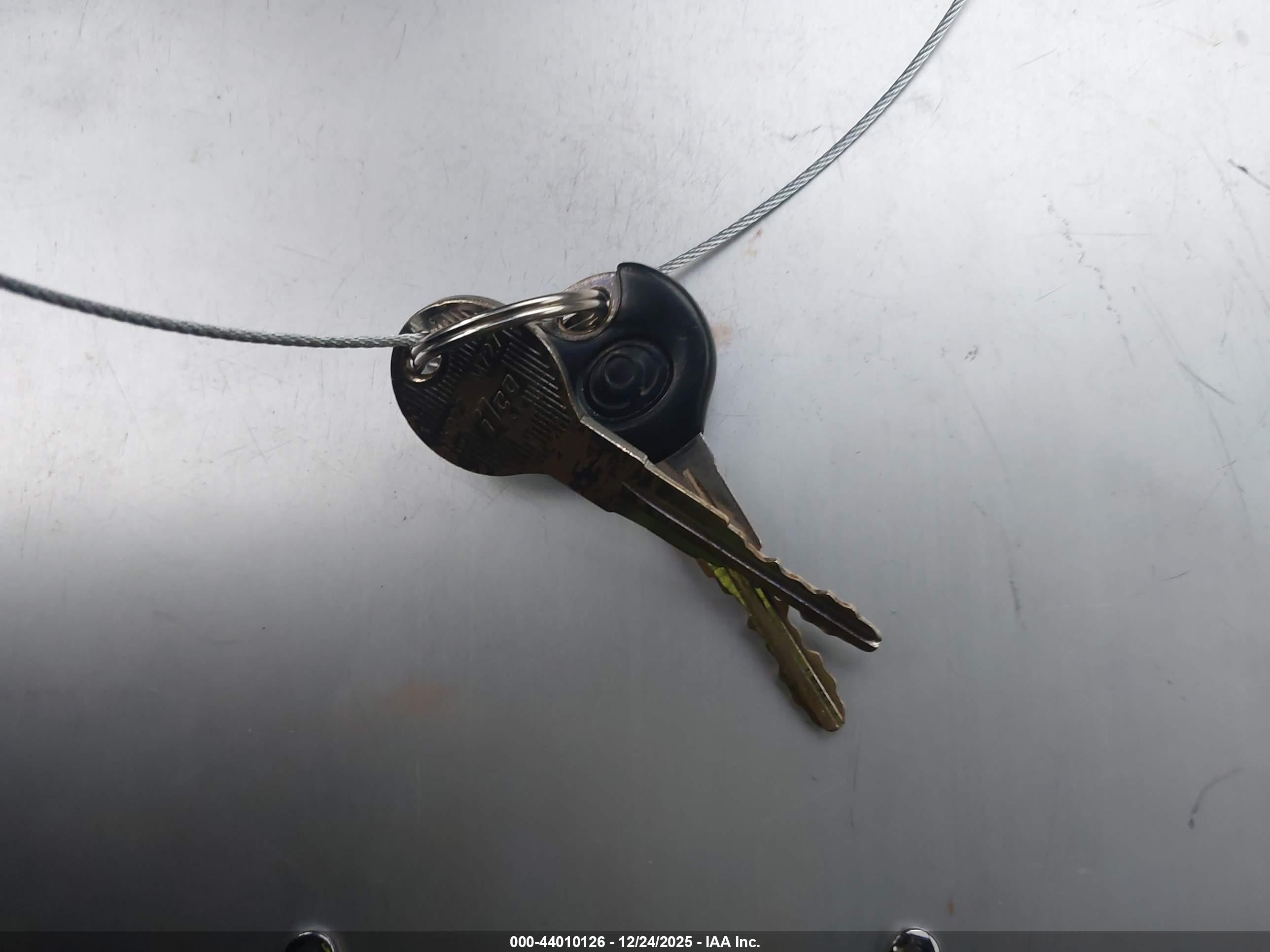 MAZDA 626 image 11
