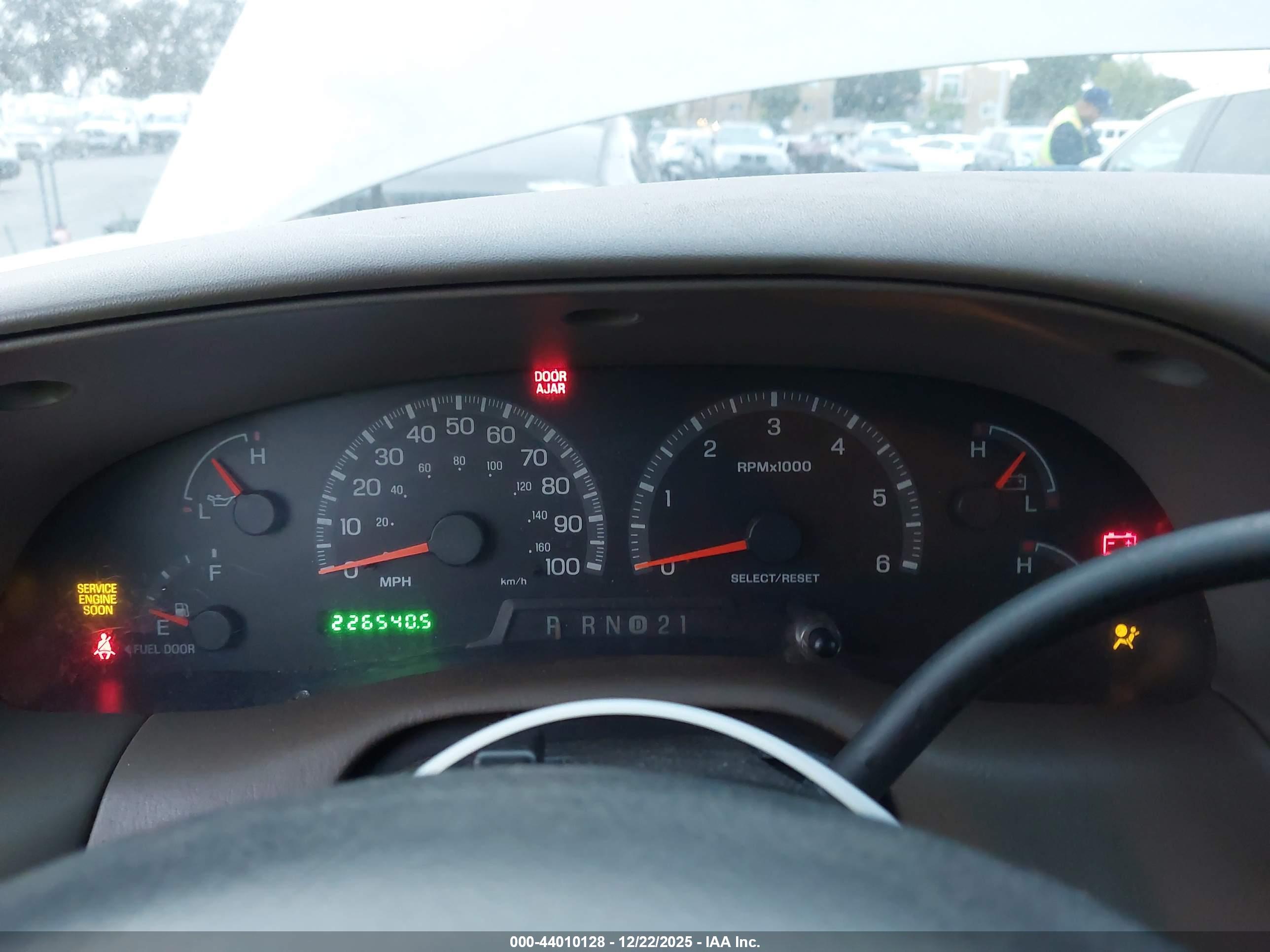 FORD F-150 image 7
