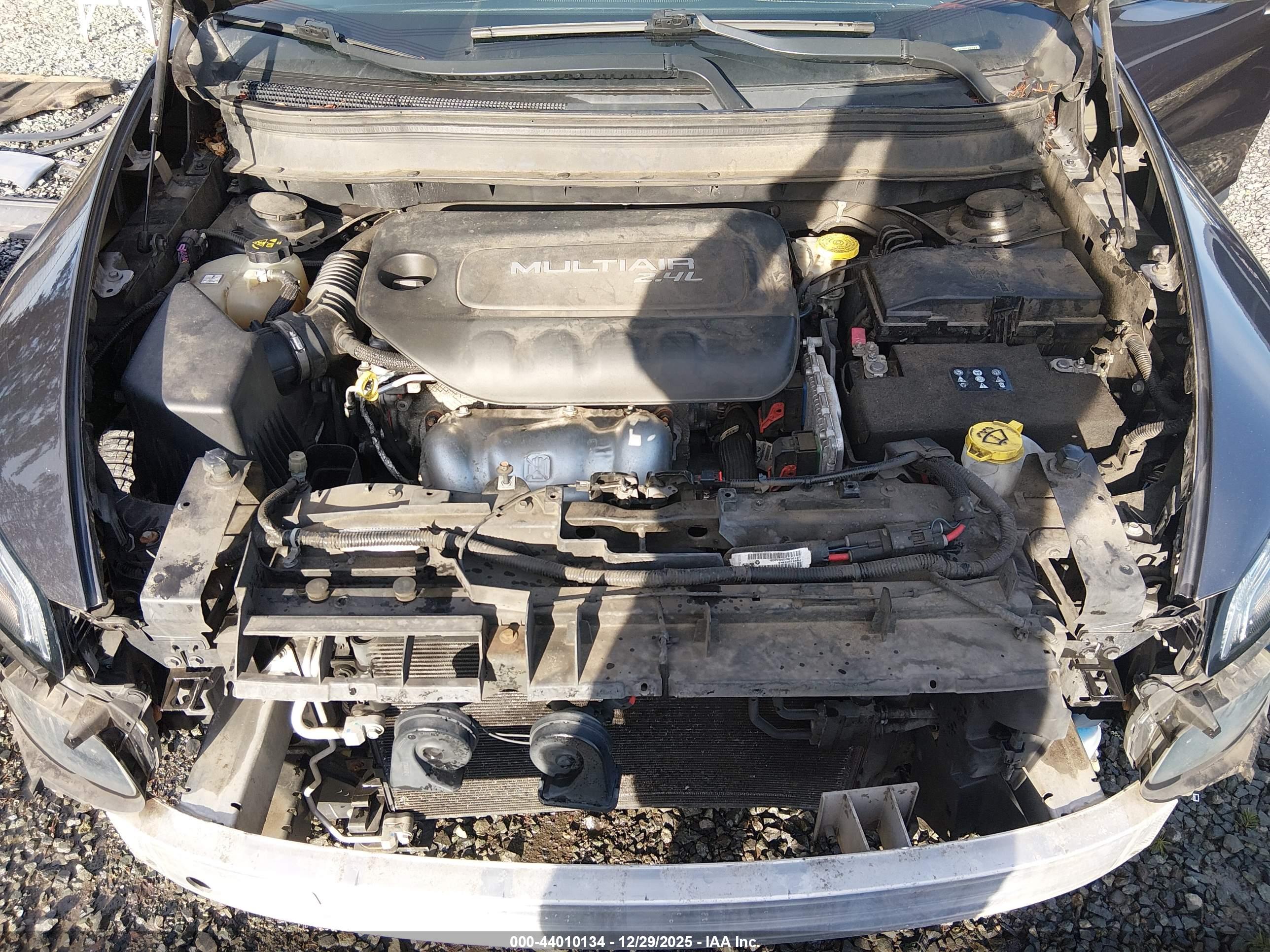 JEEP CHEROKEE image 10