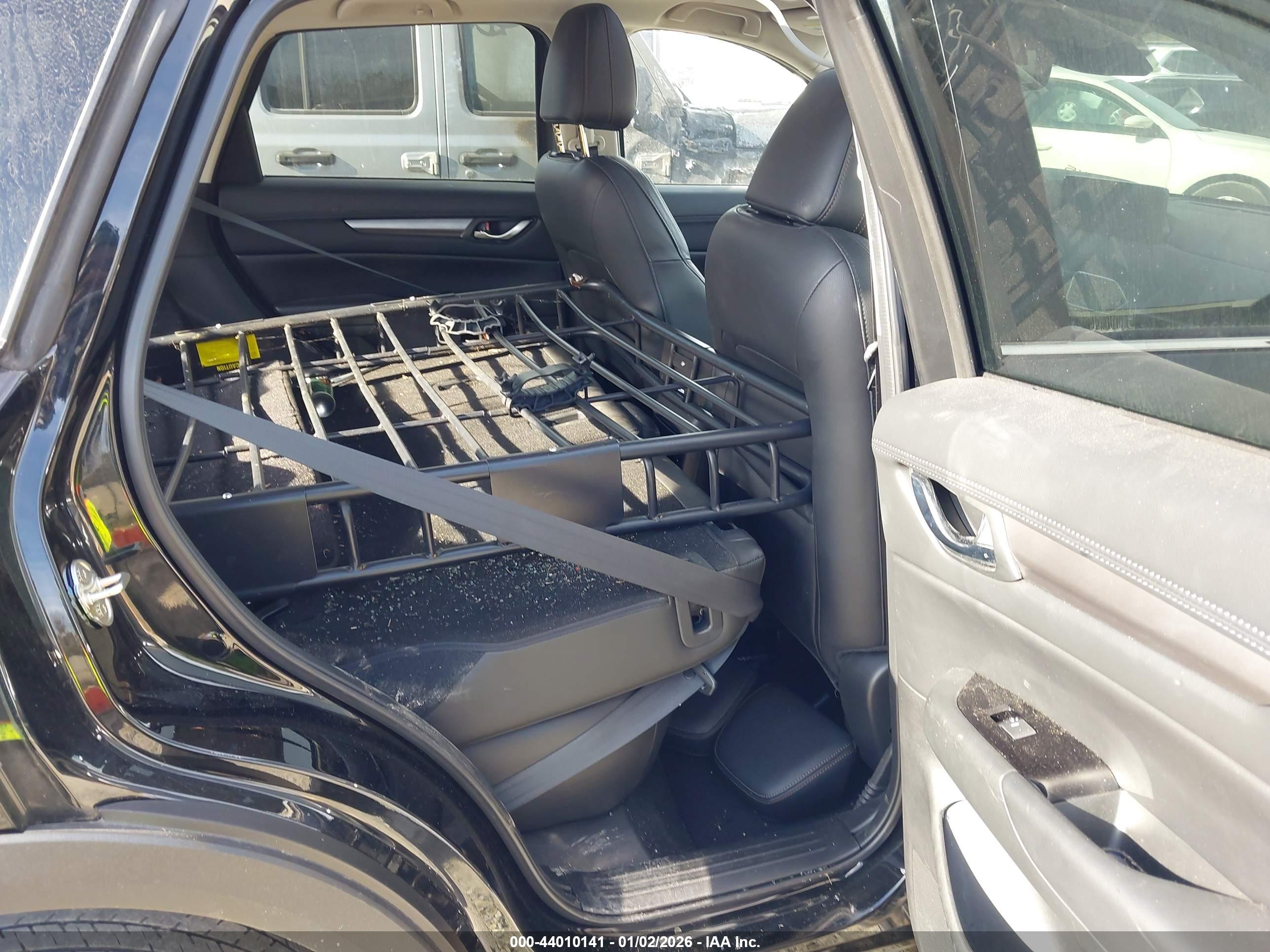 MAZDA CX-5 image 8