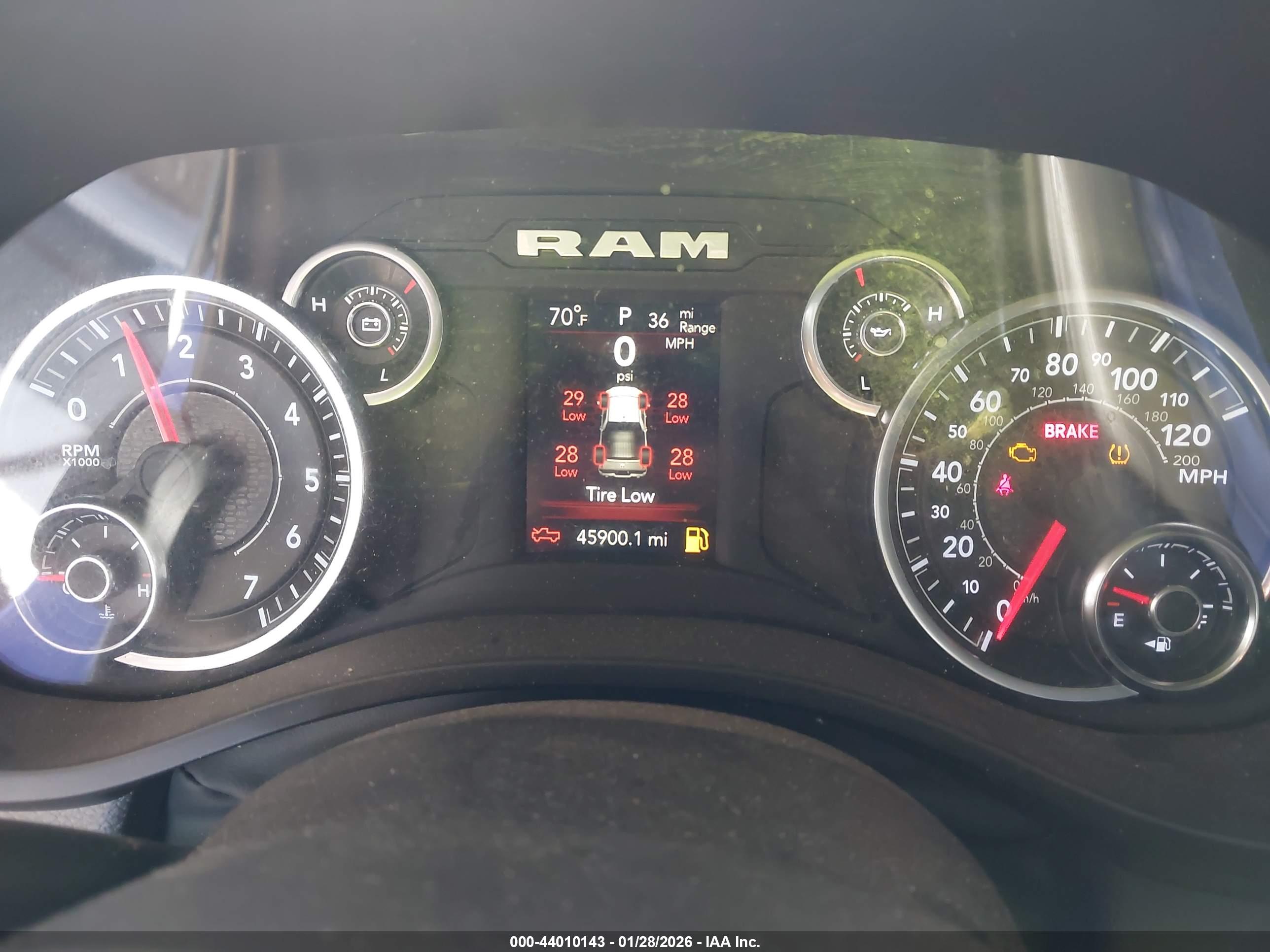 RAM 1500 image 7