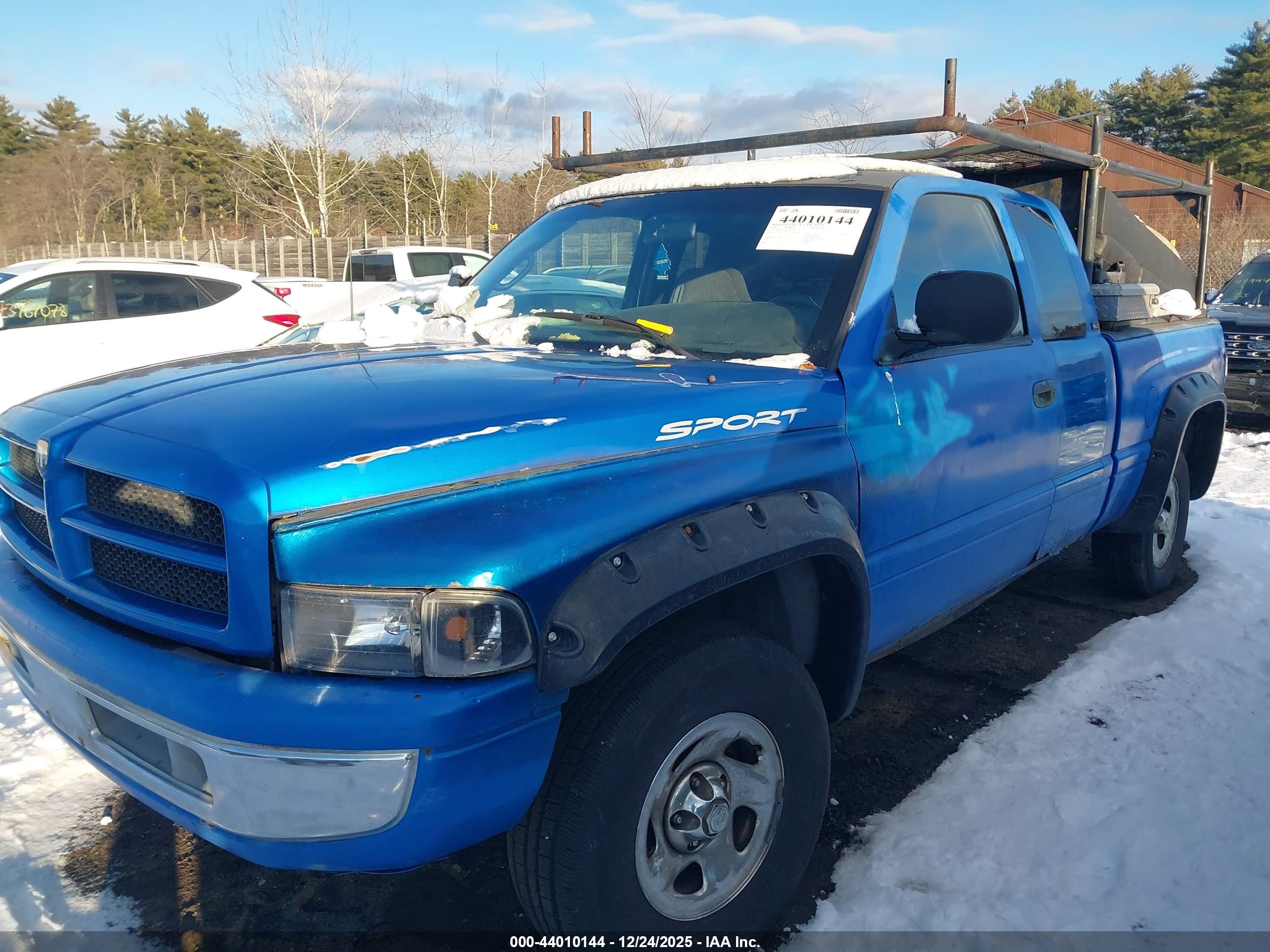 DODGE RAM image 6