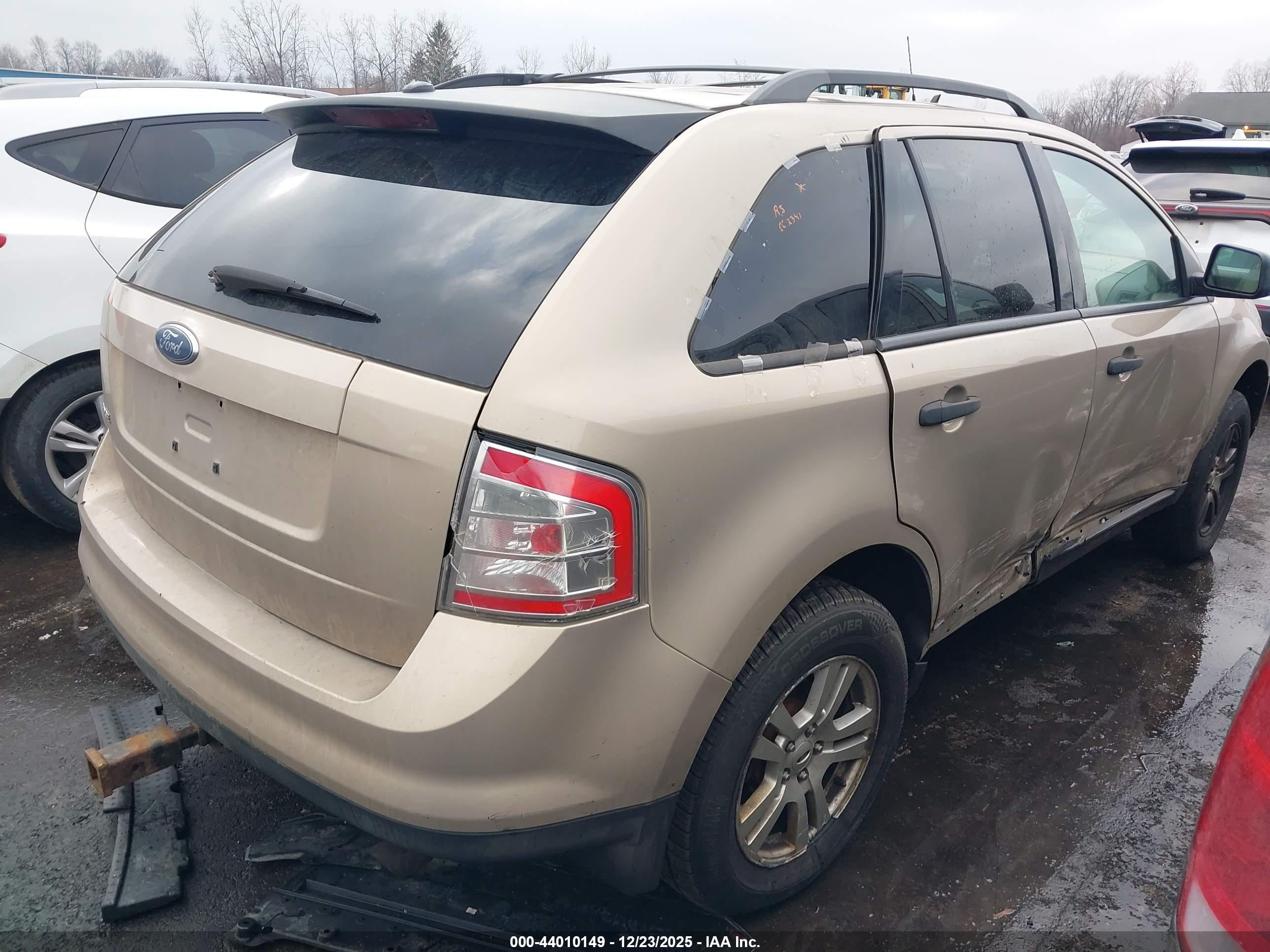 FORD EDGE image 4