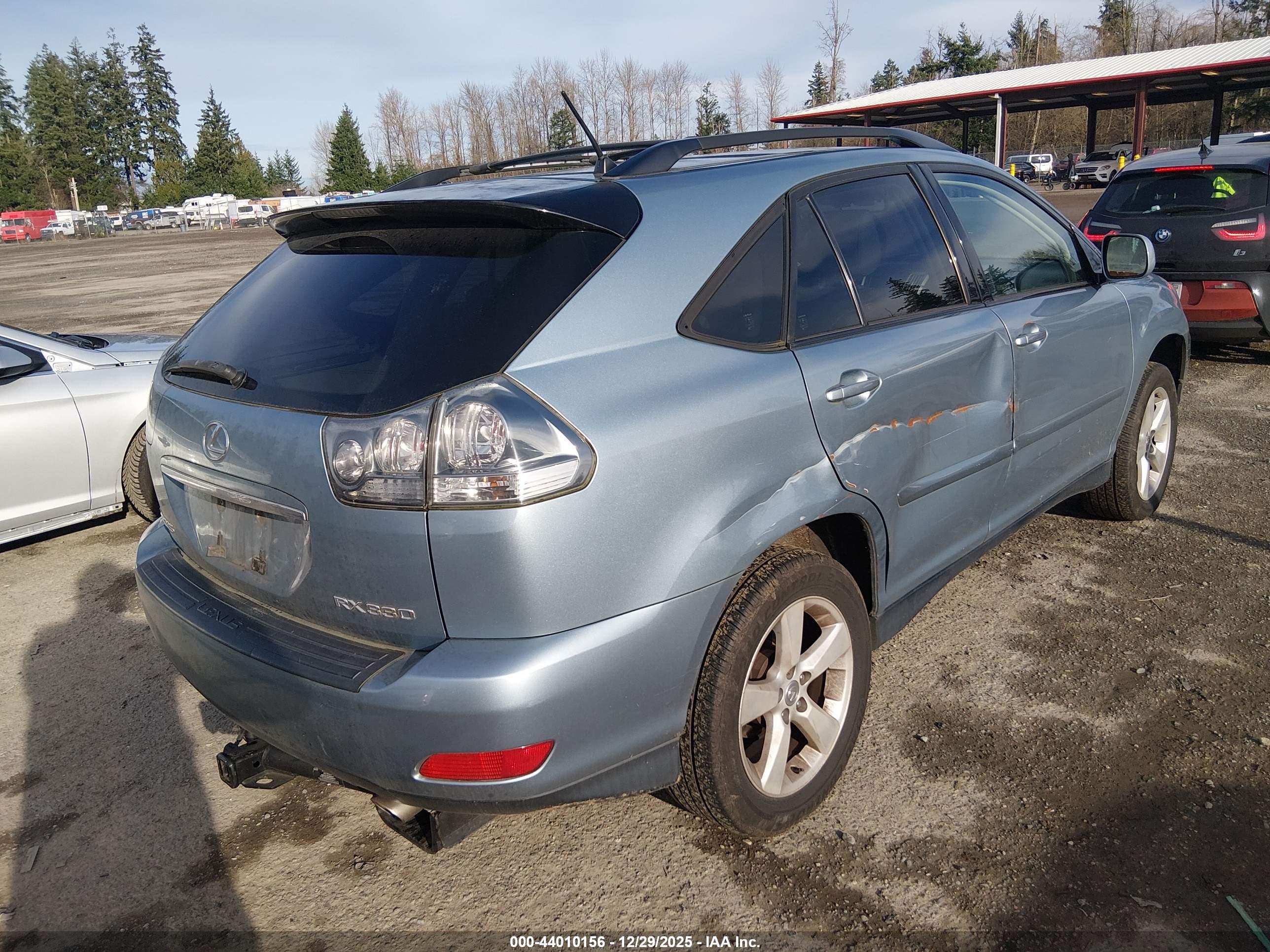 LEXUS RX image 4