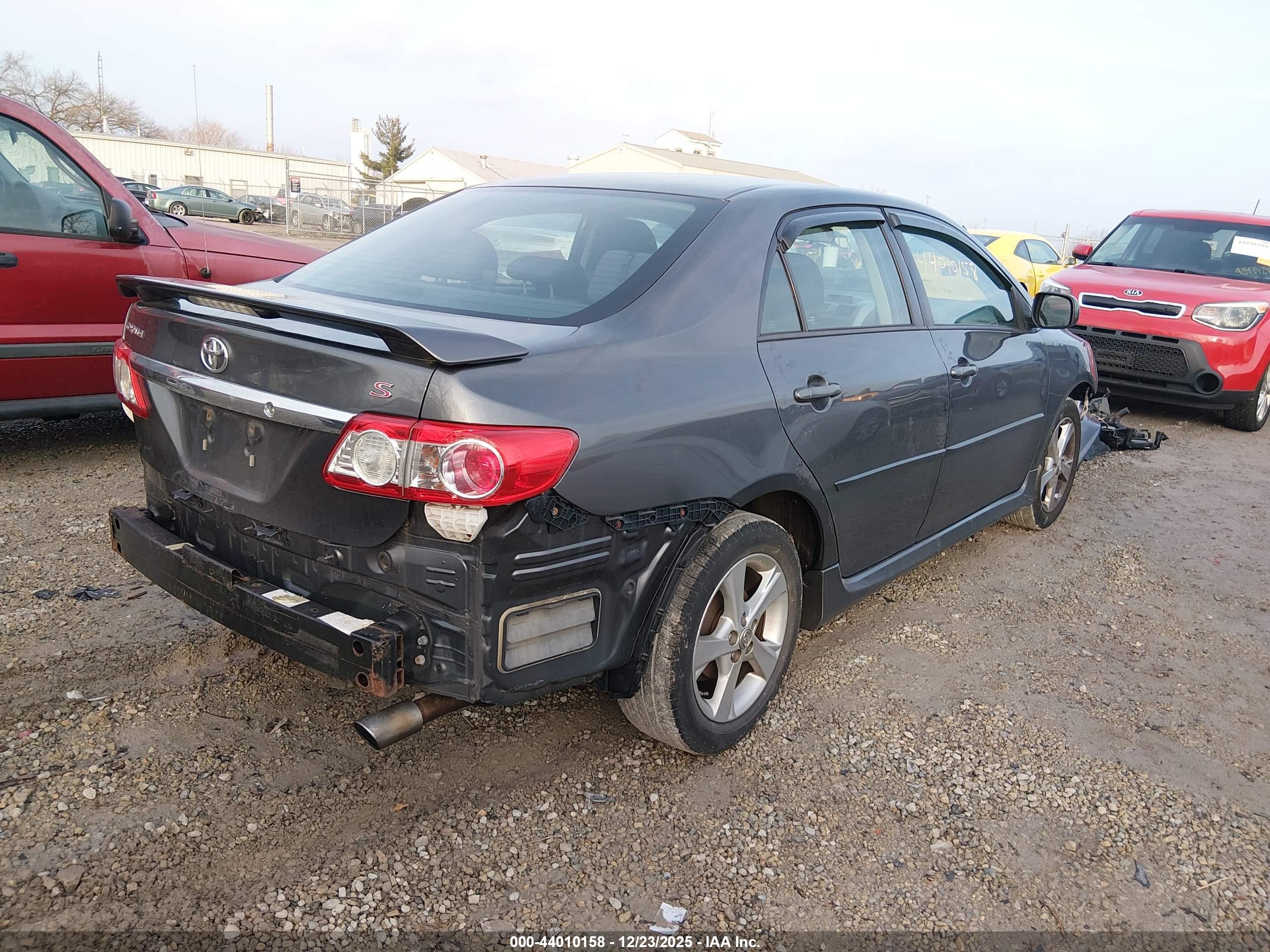 TOYOTA COROLLA image 4