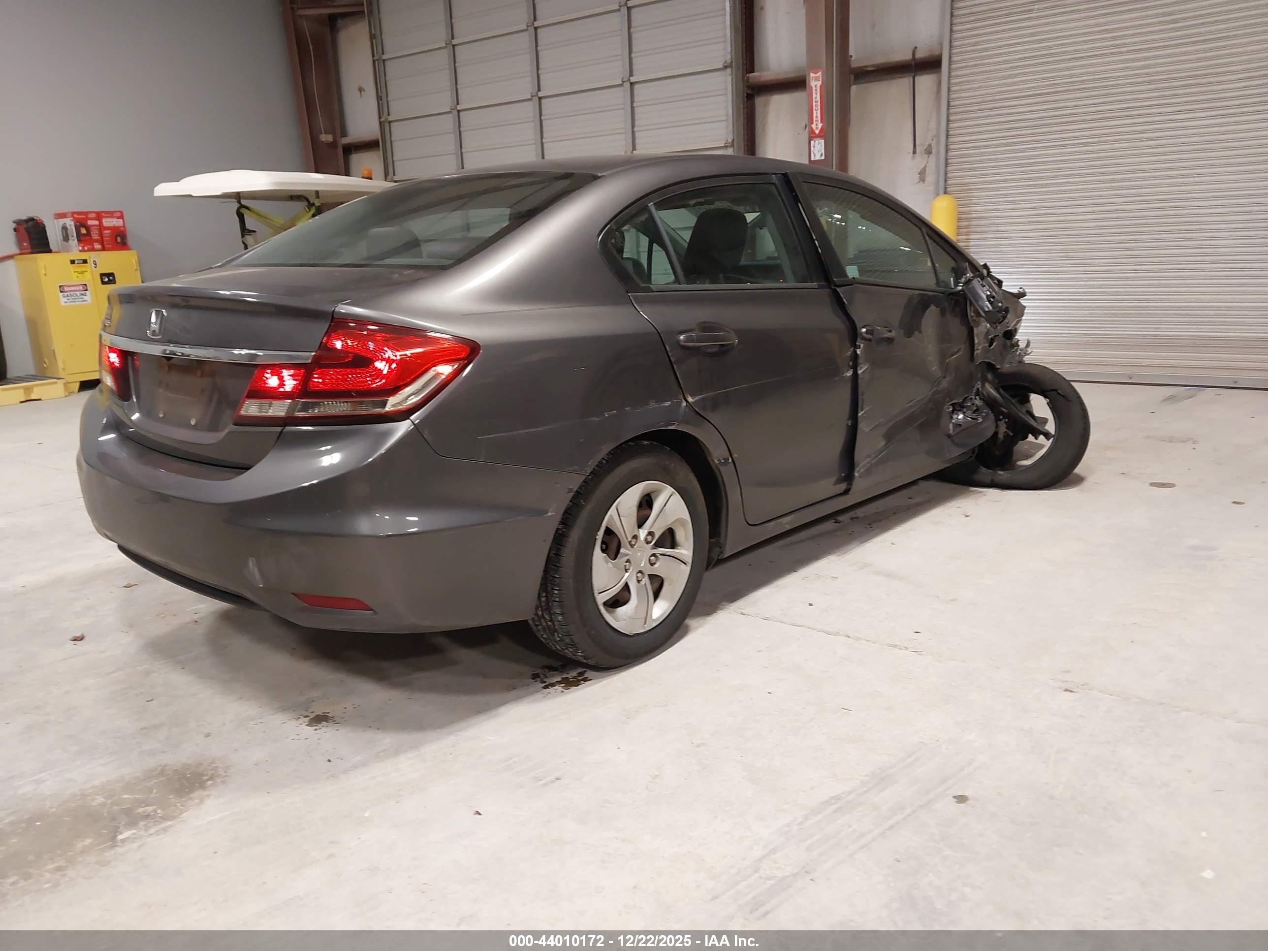 HONDA CIVIC image 4