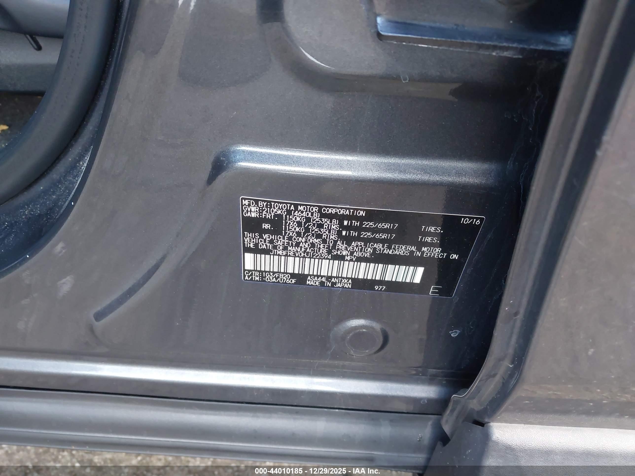 TOYOTA RAV4 image 9