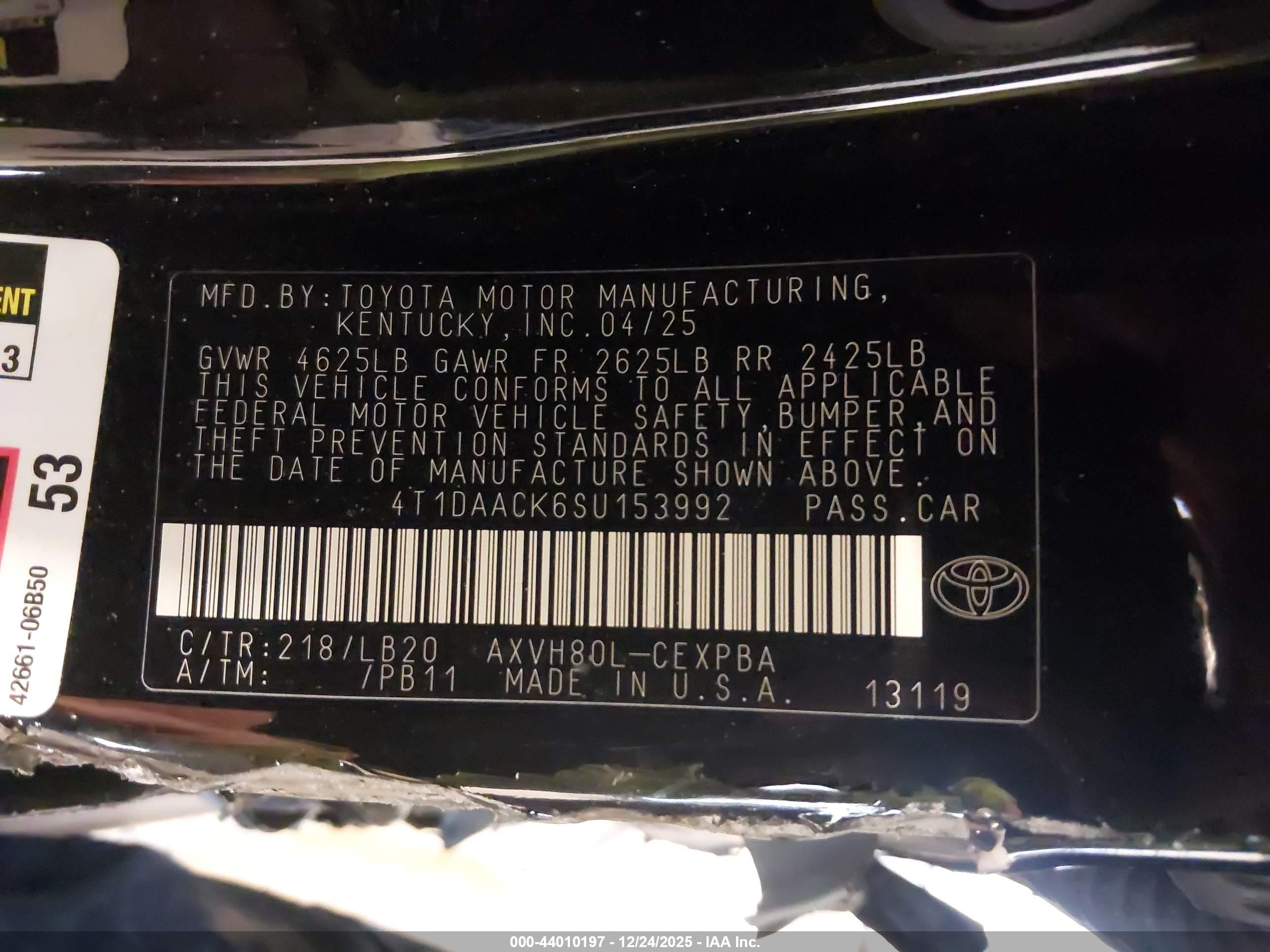 TOYOTA CAMRY image 9