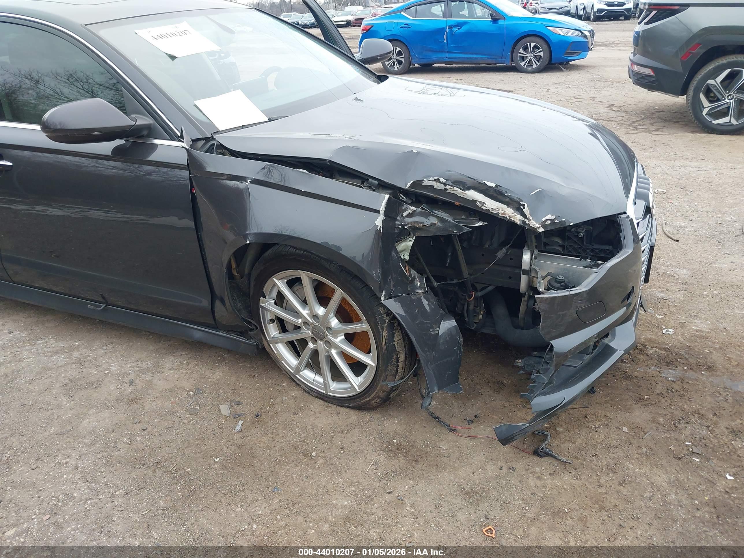 AUDI A6 image 6