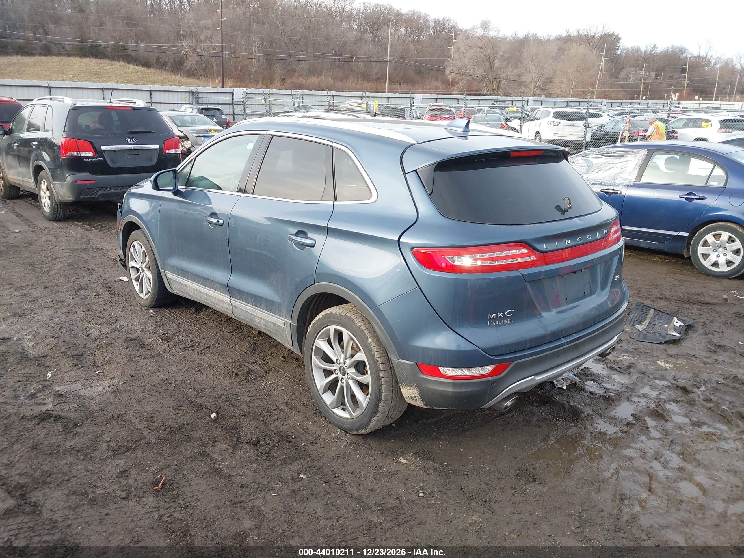 LINCOLN MKC image 3