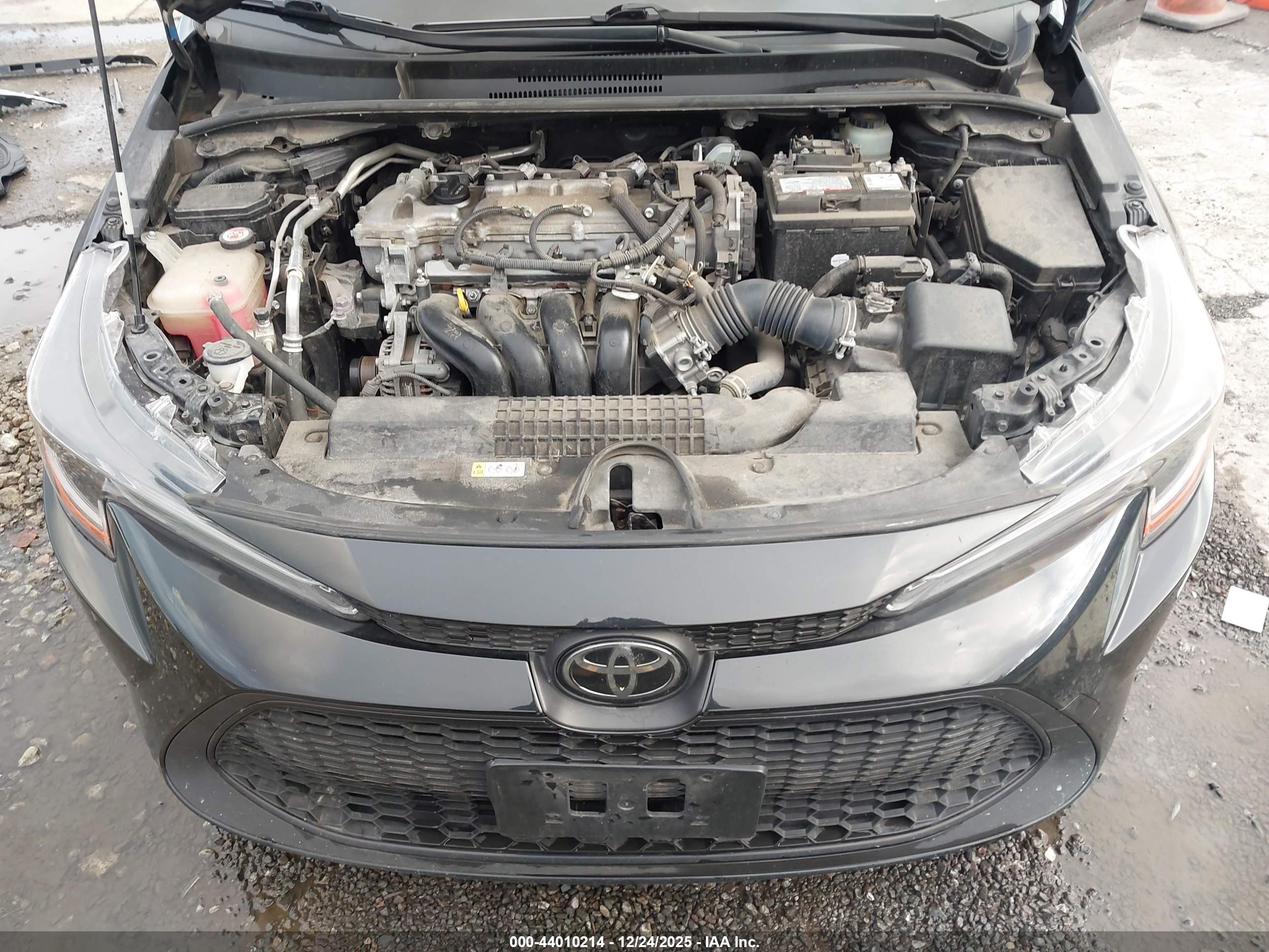 TOYOTA COROLLA image 10