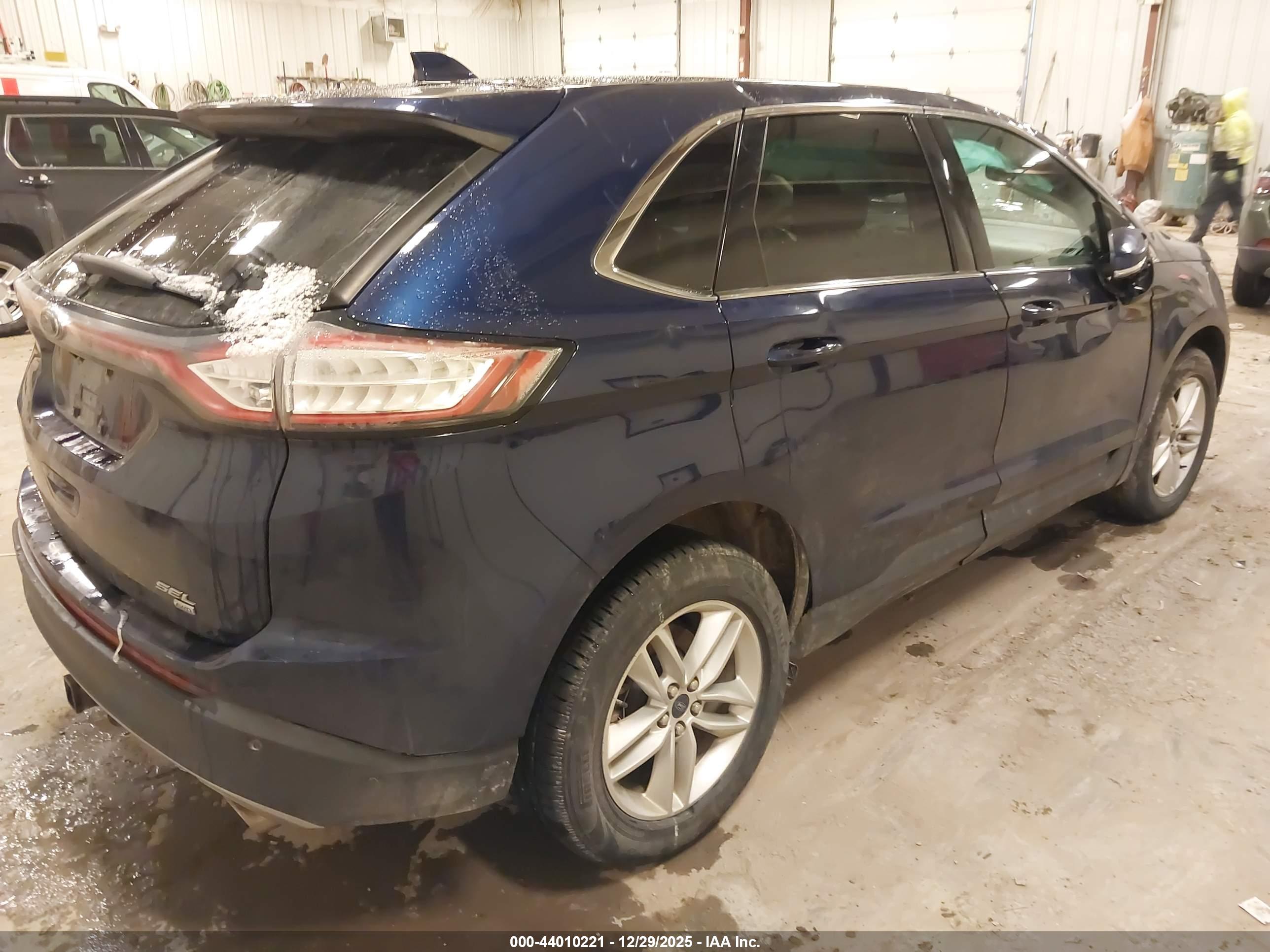 FORD EDGE image 4
