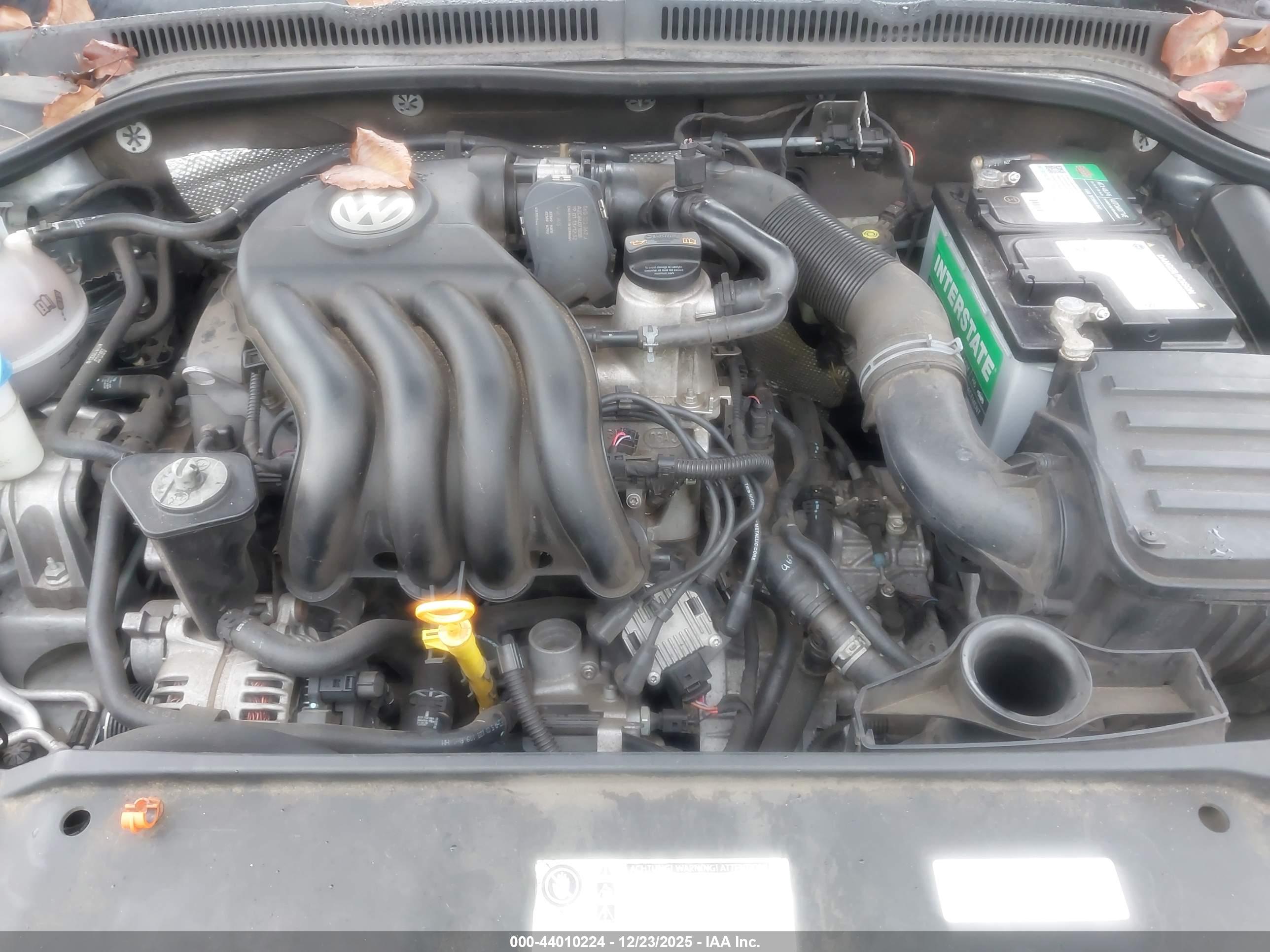 VOLKSWAGEN JETTA image 10