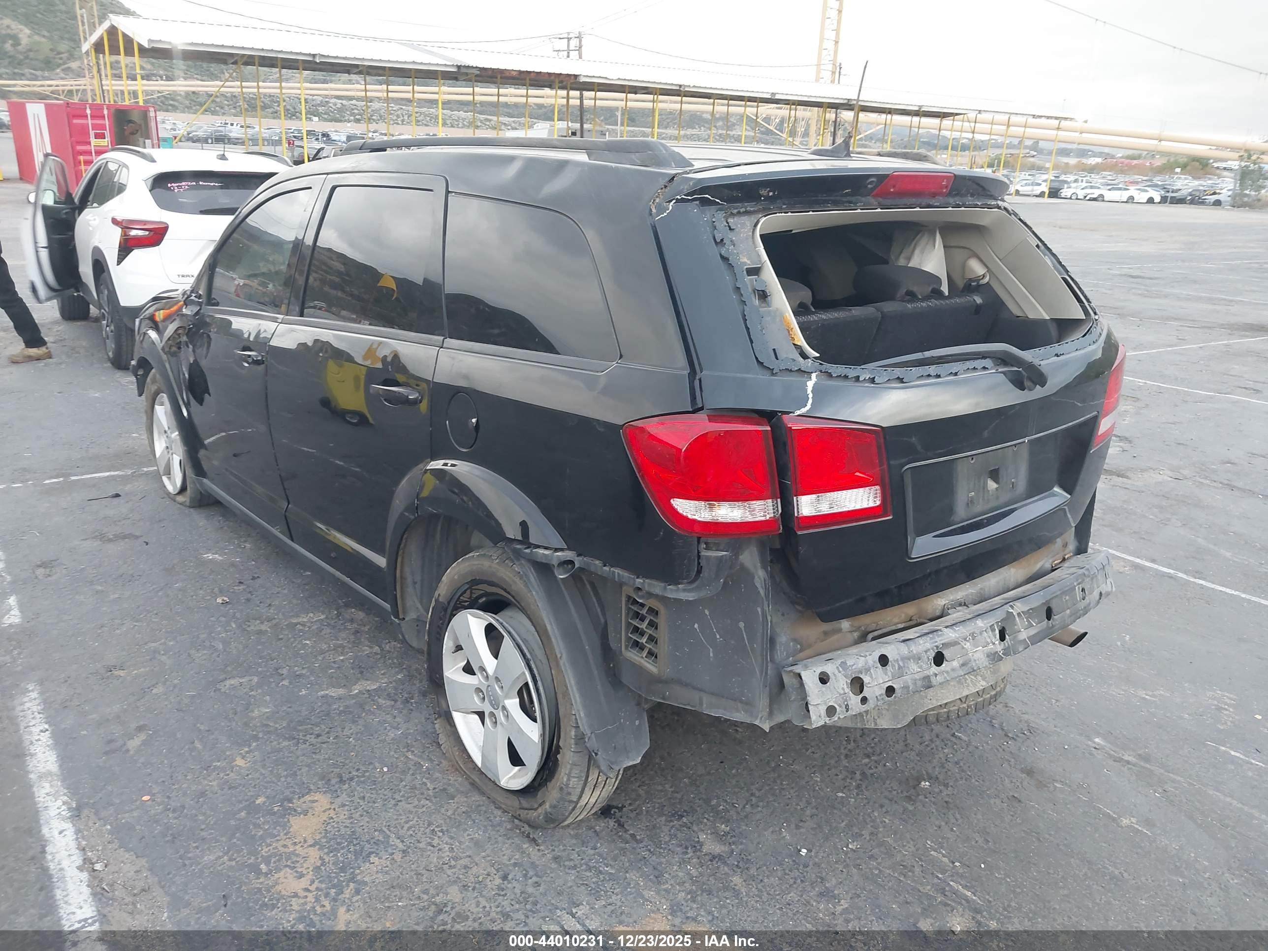 DODGE JOURNEY image 3
