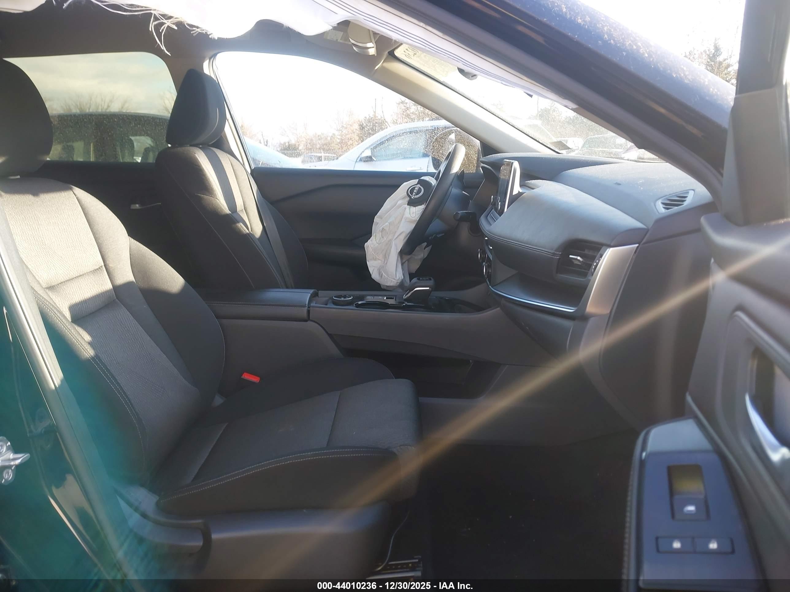 NISSAN ROGUE image 5