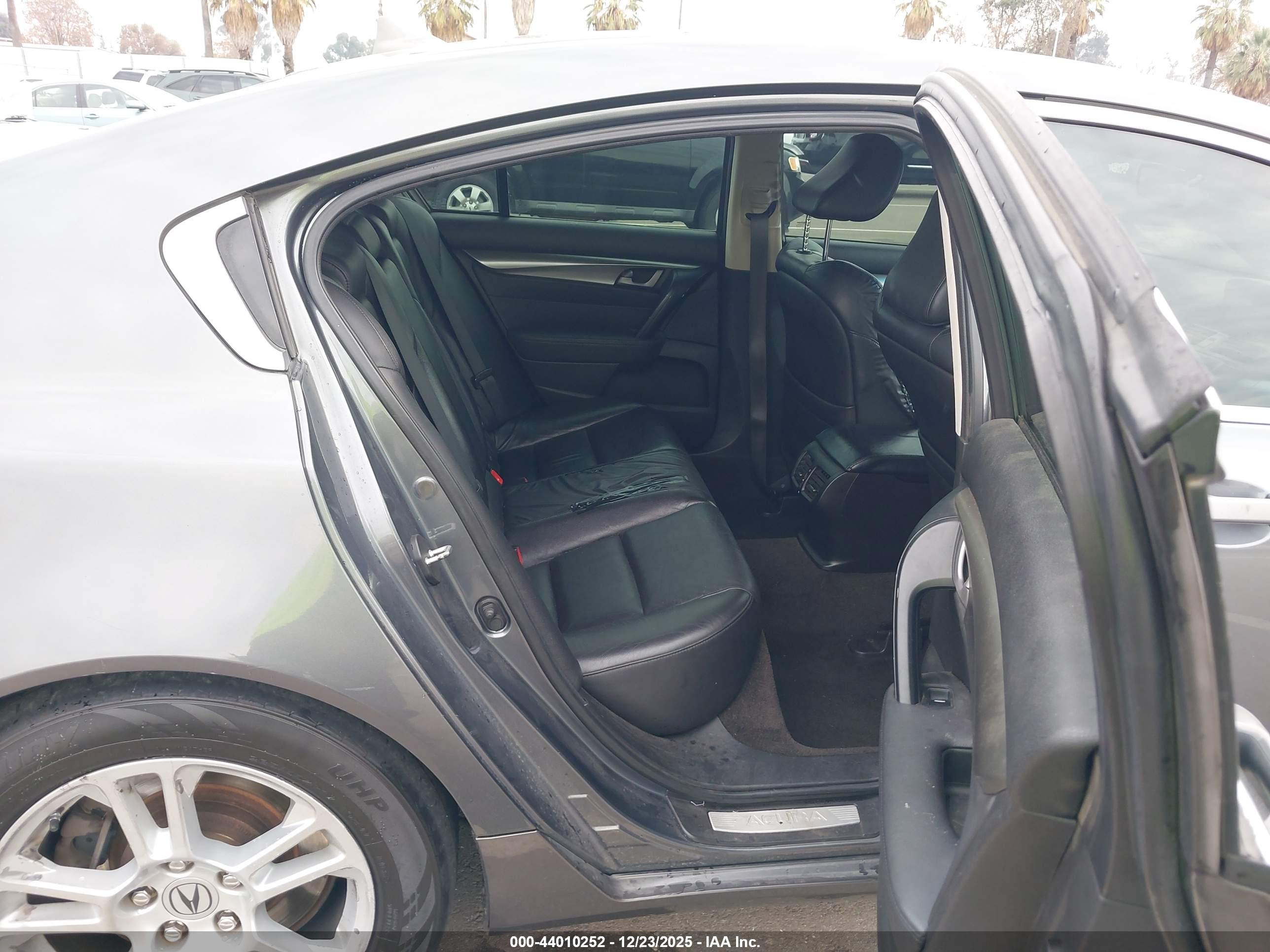 ACURA TL image 8