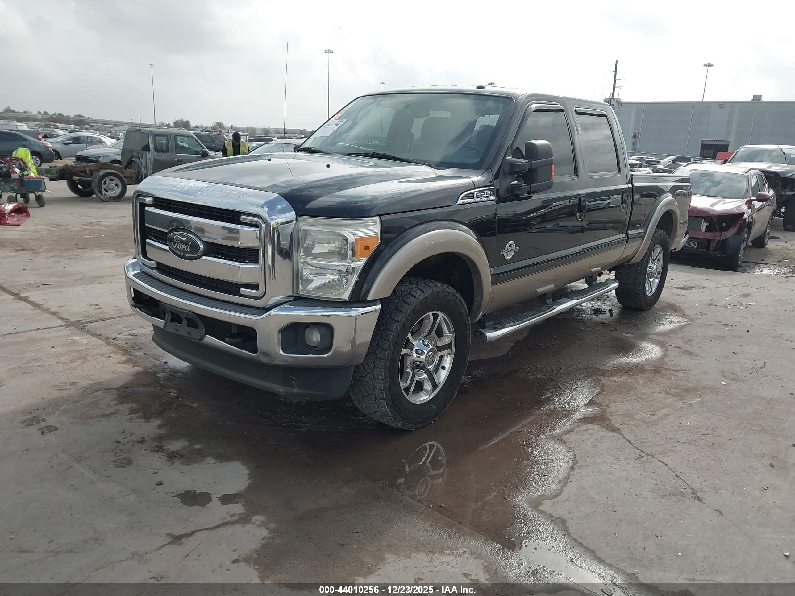 FORD F-250 image 2