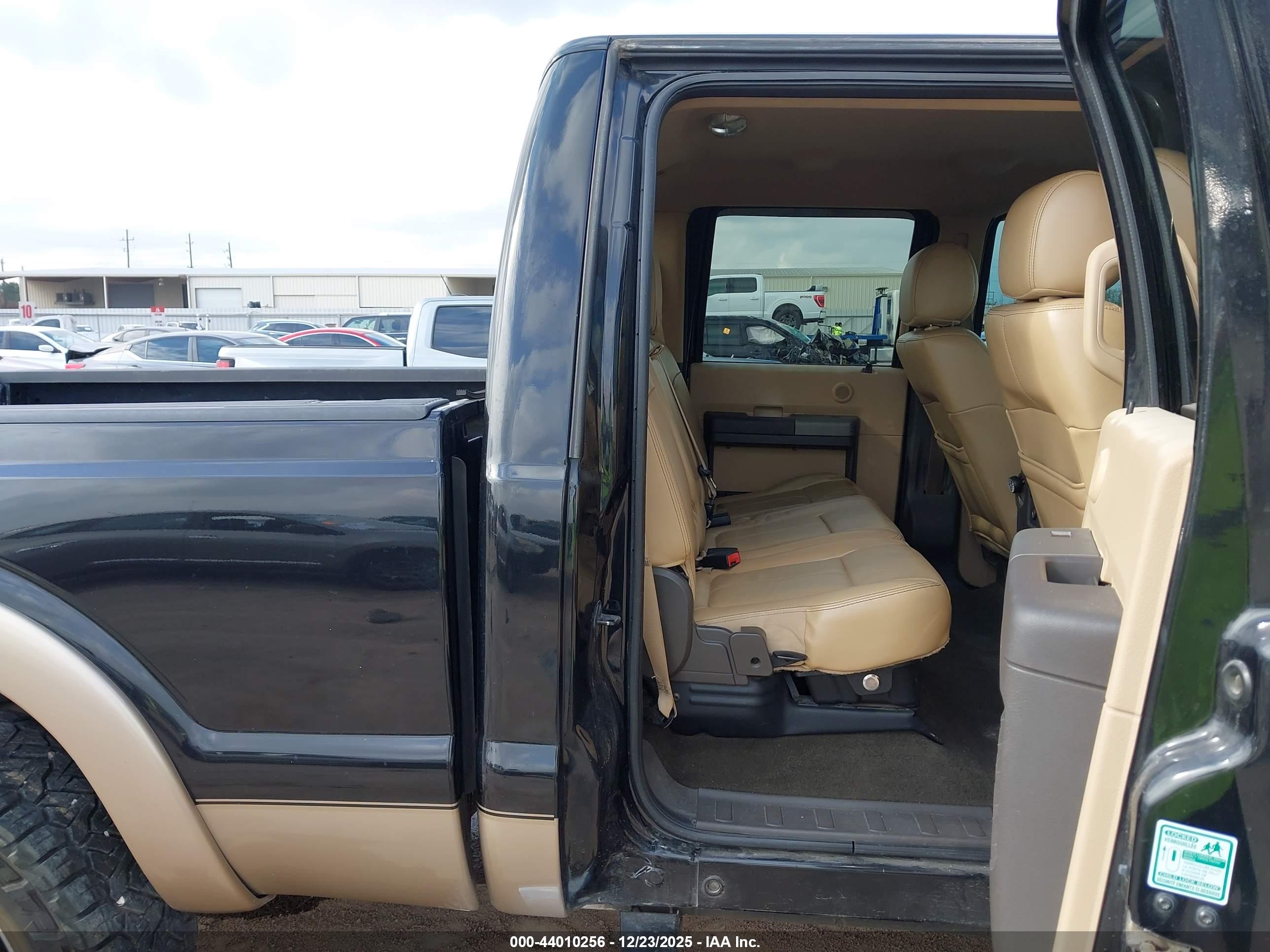 FORD F-250 image 8