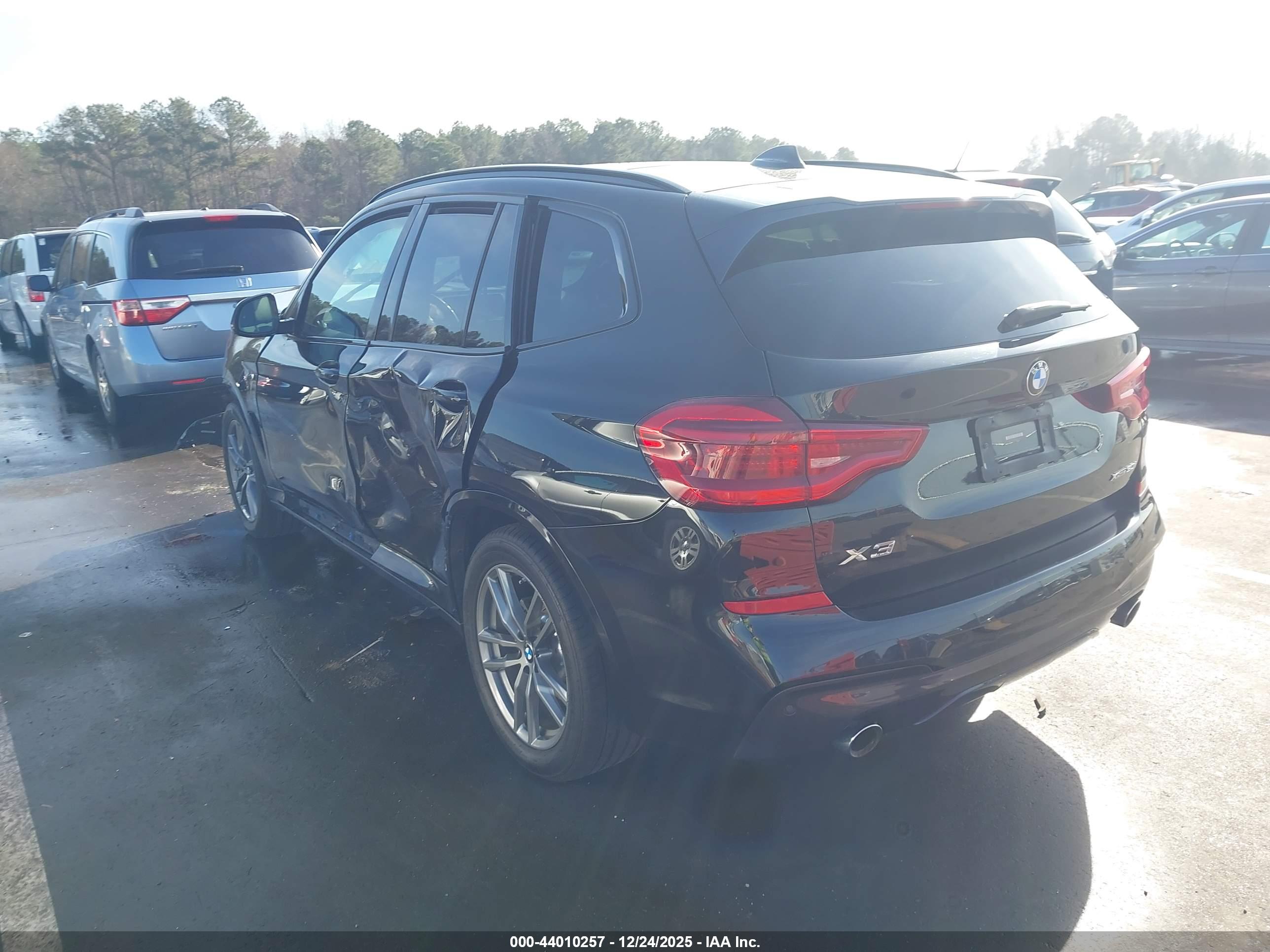 BMW X3 image 3