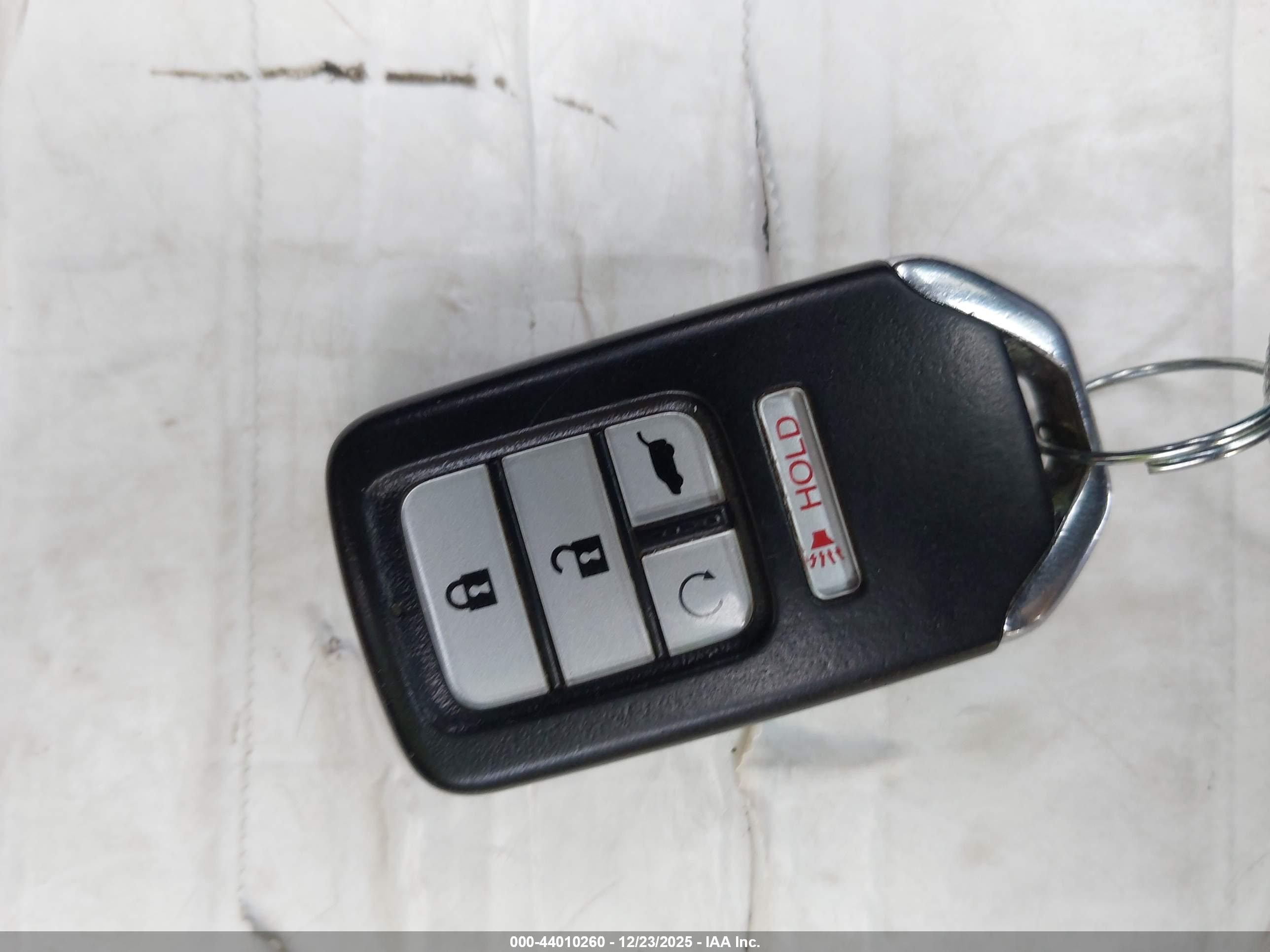 HONDA CR-V image 11