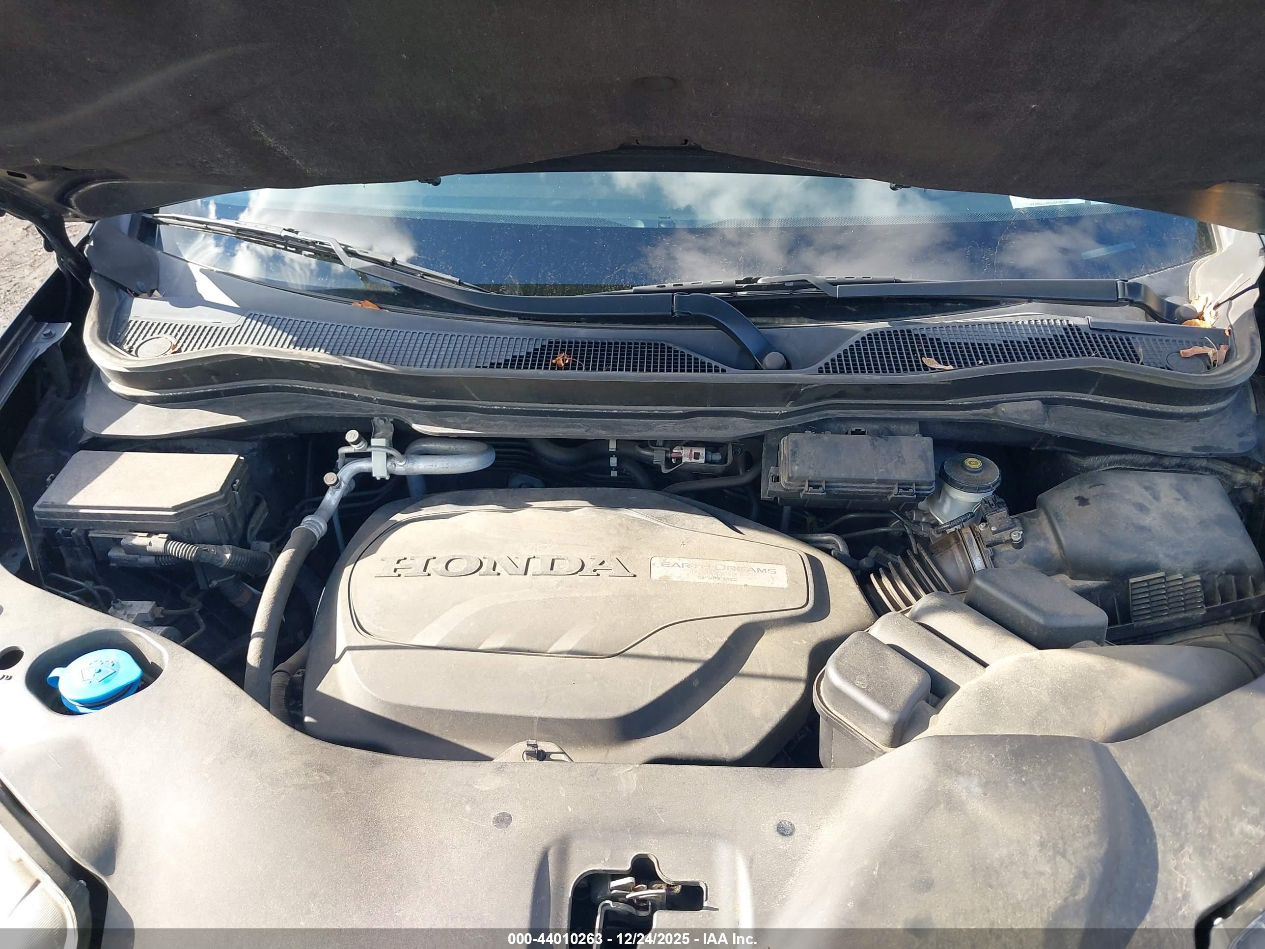 HONDA PILOT image 10