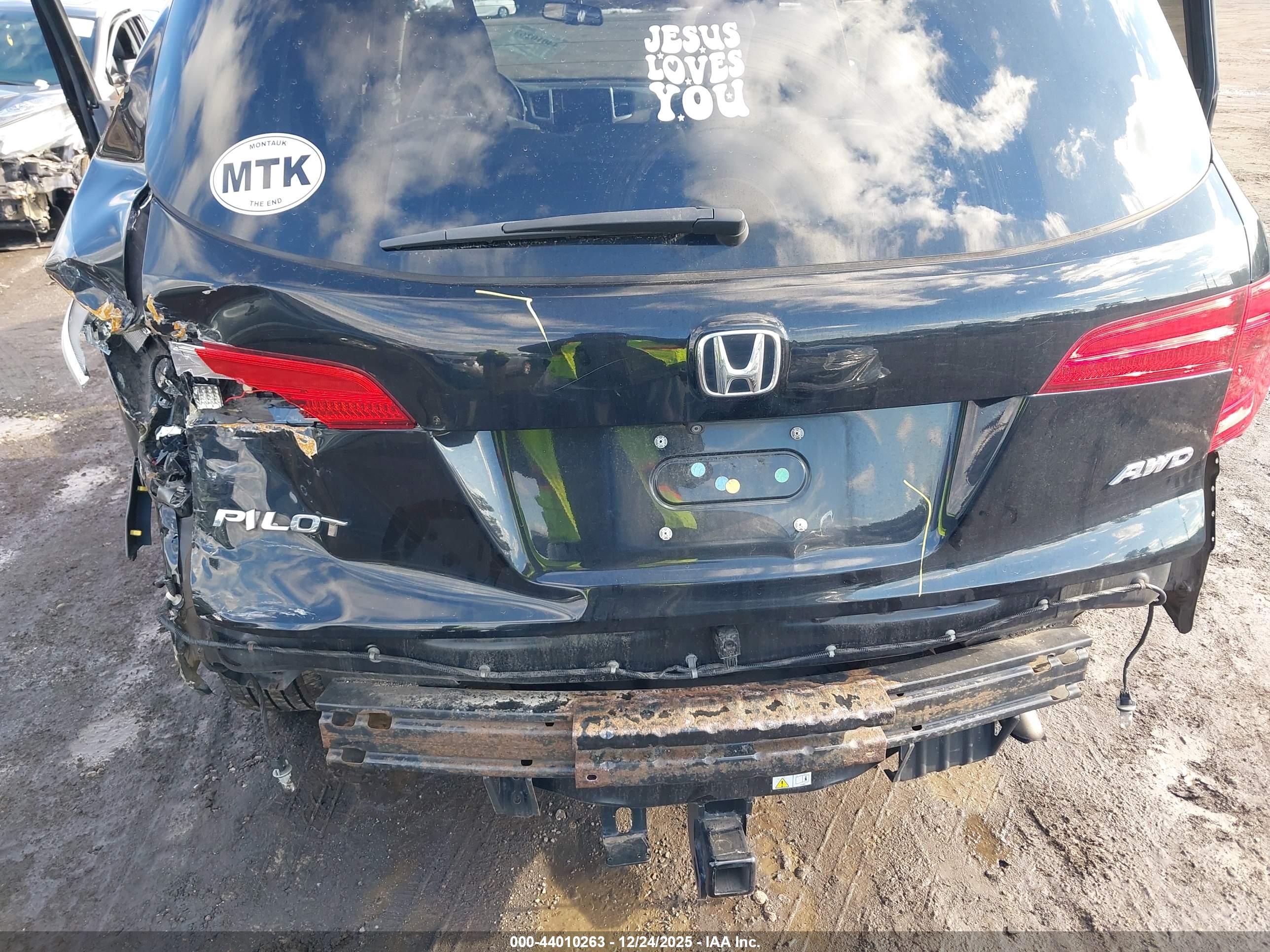 HONDA PILOT image 6