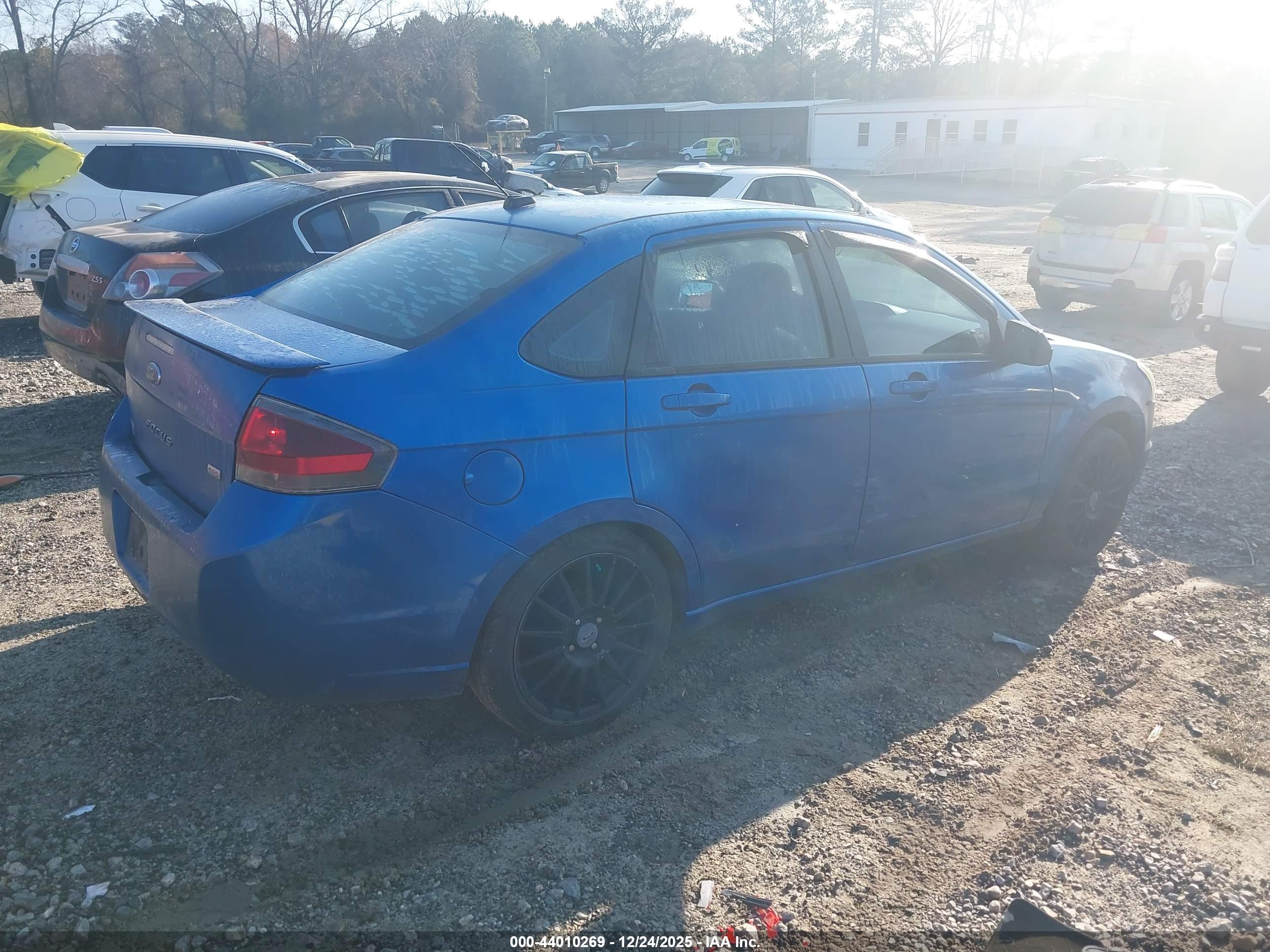 FORD FOCUS image 4