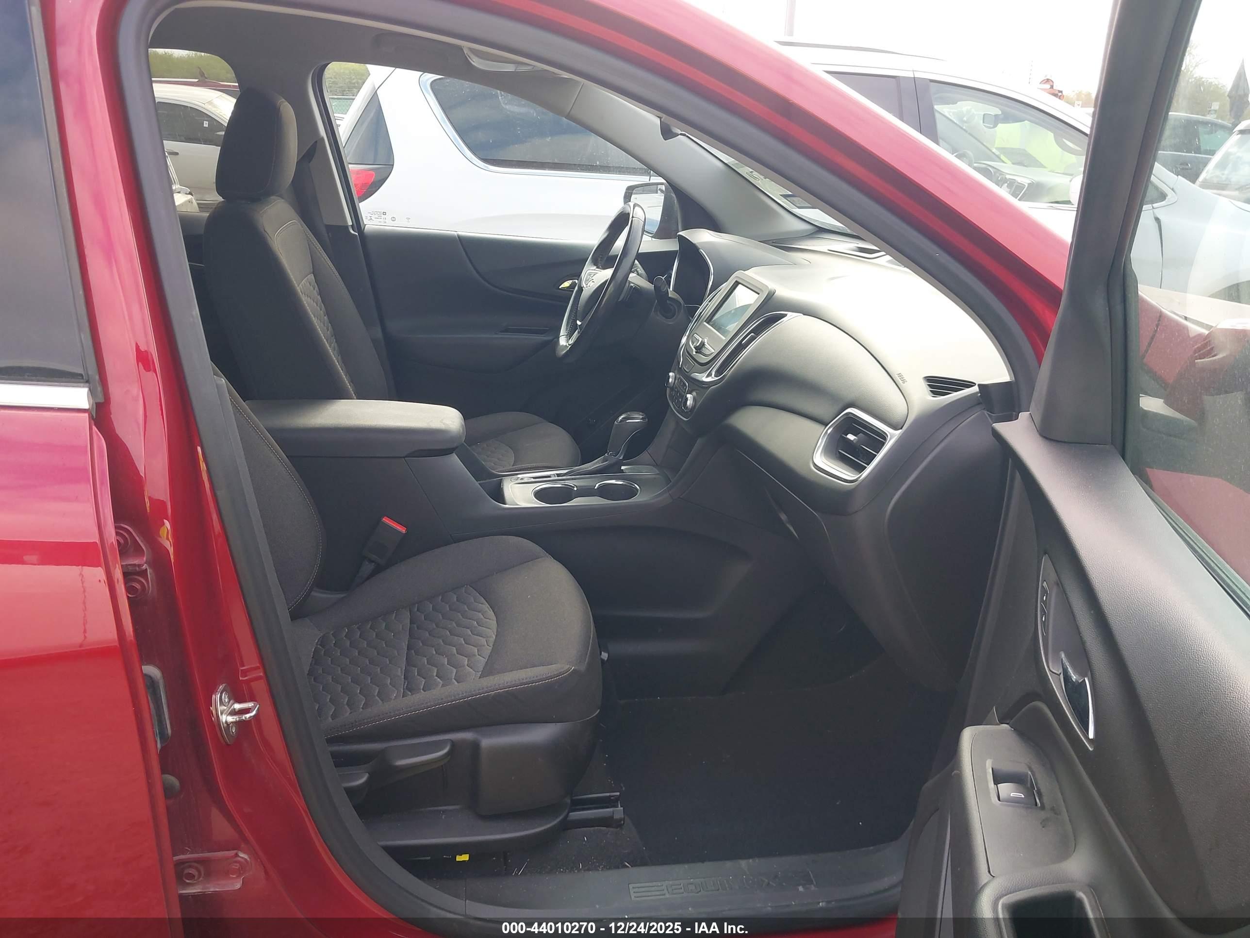 CHEVROLET EQUINOX image 5