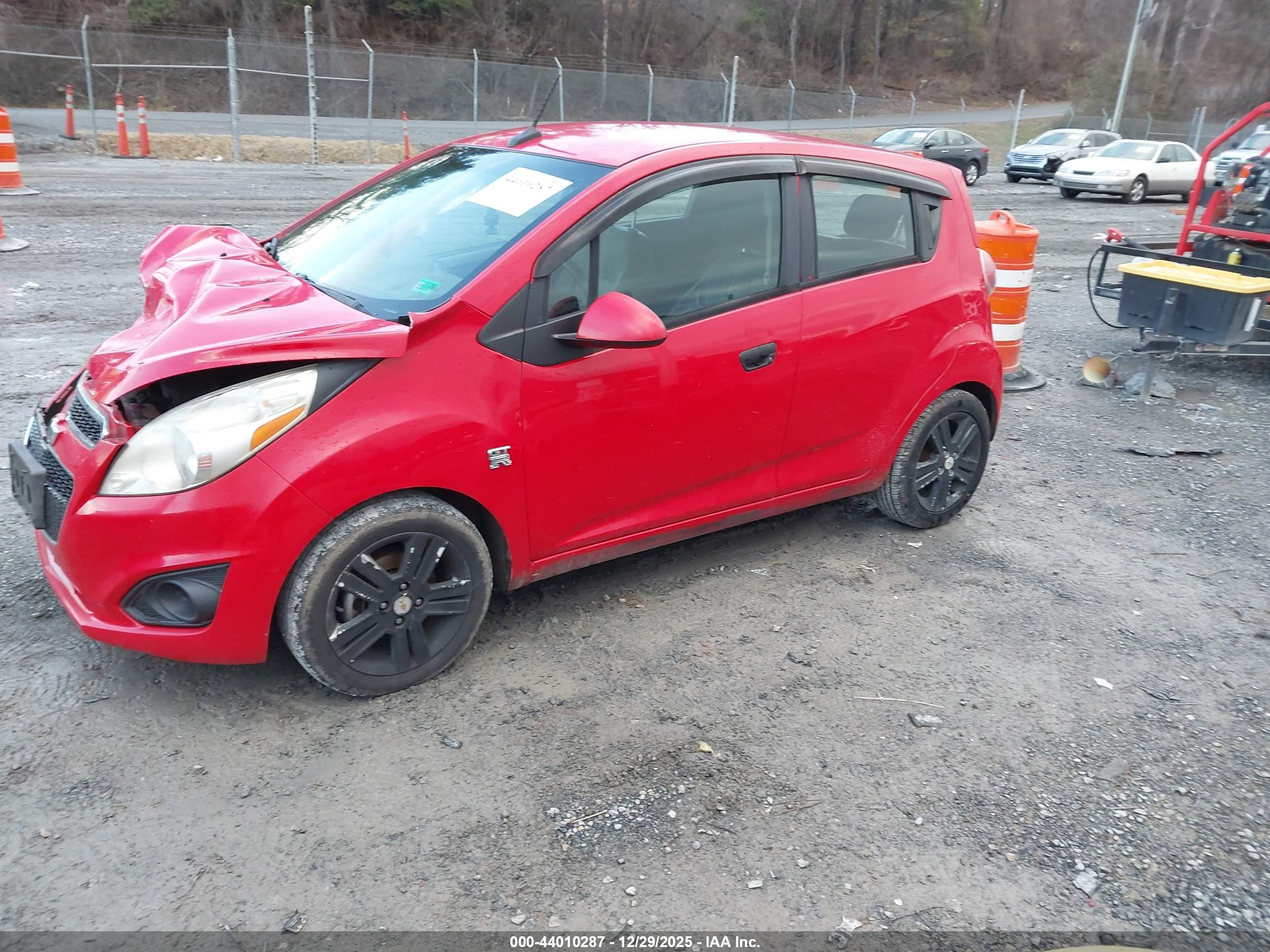 CHEVROLET SPARK image 2