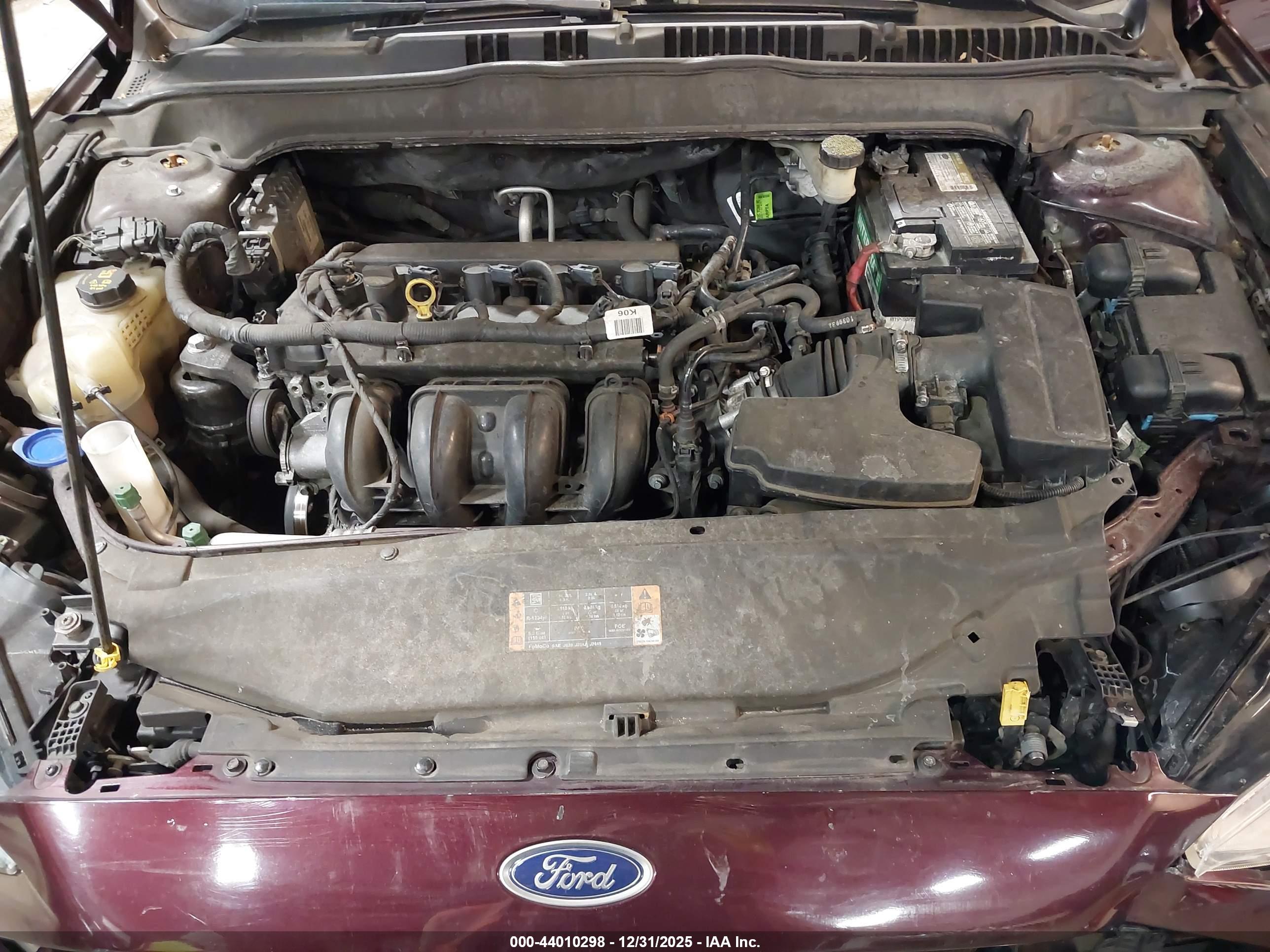 FORD FUSION image 10