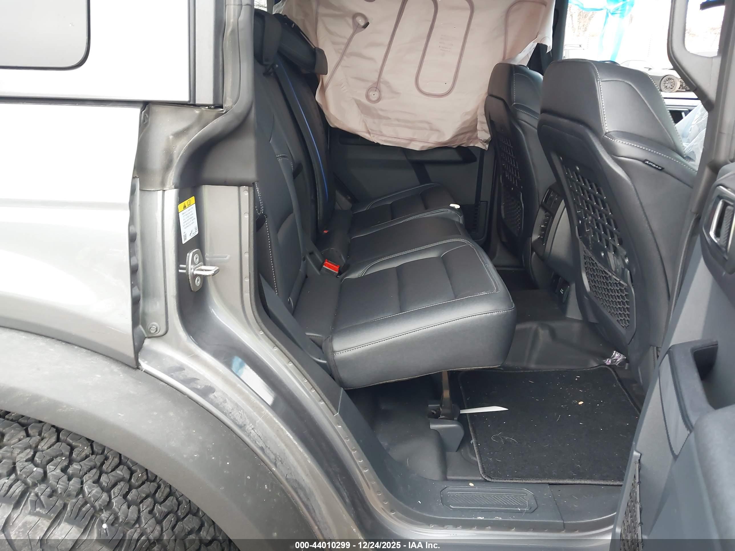 FORD BRONCO image 8
