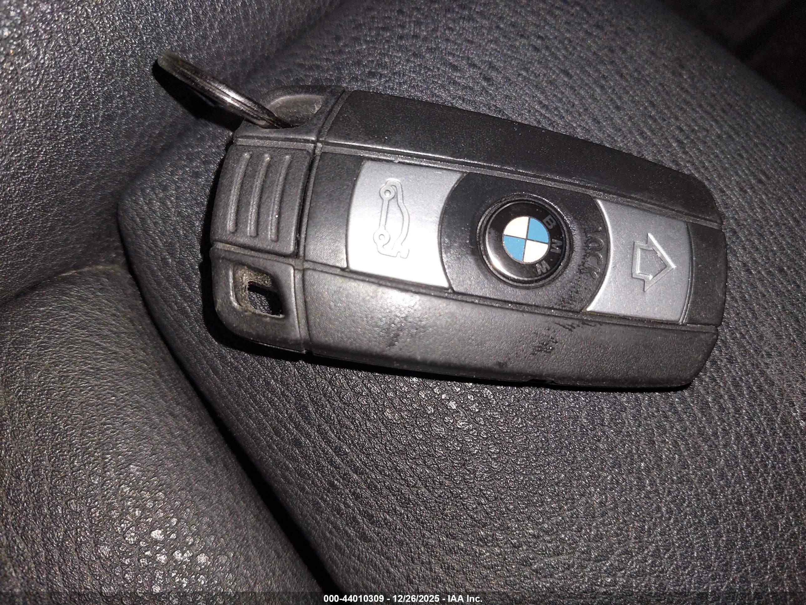 BMW X1 image 11